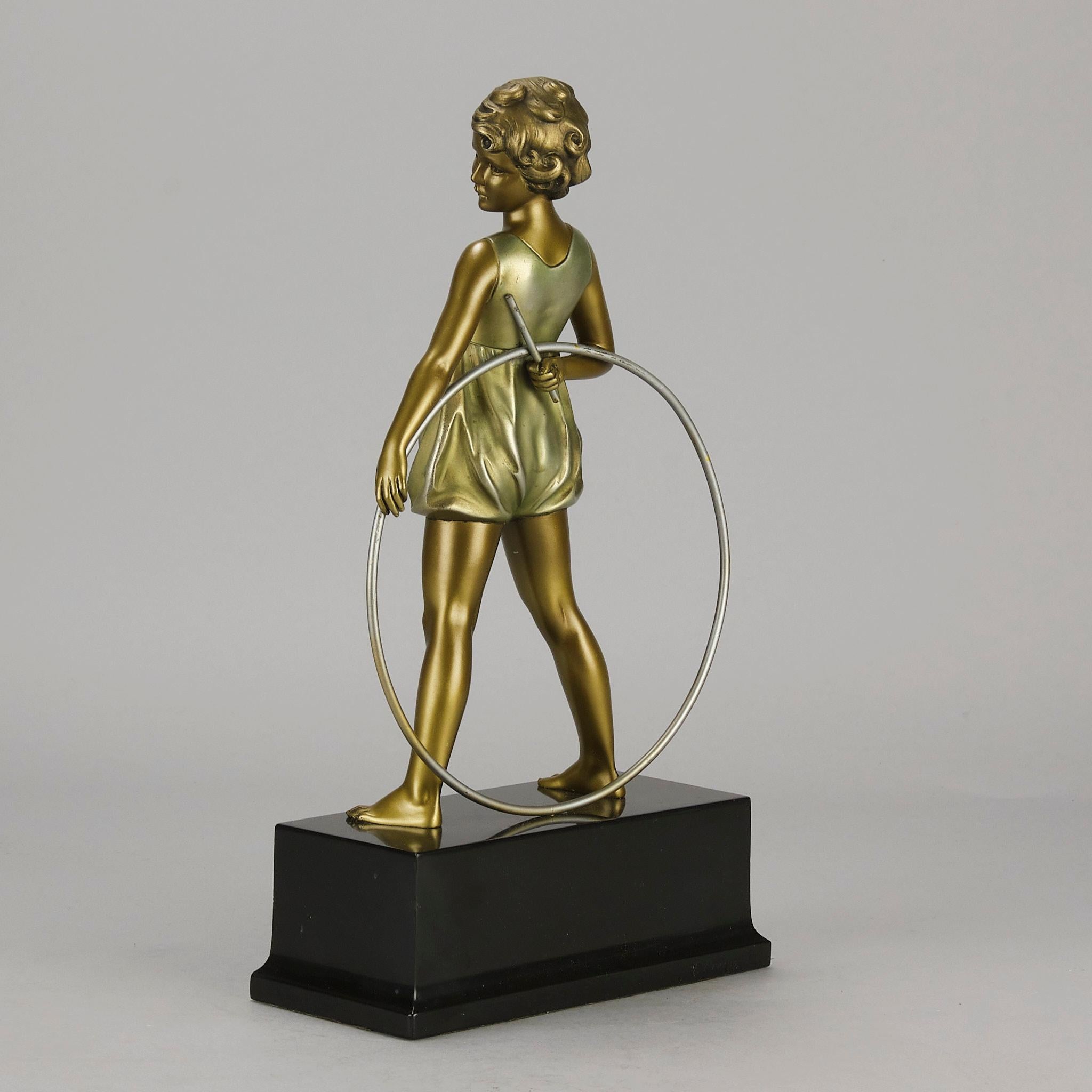 Art-déco-Skulptur „Hoop Girl“ von Ferdinand Preiss aus dem frühen 20. Jahrhundert im Angebot 1