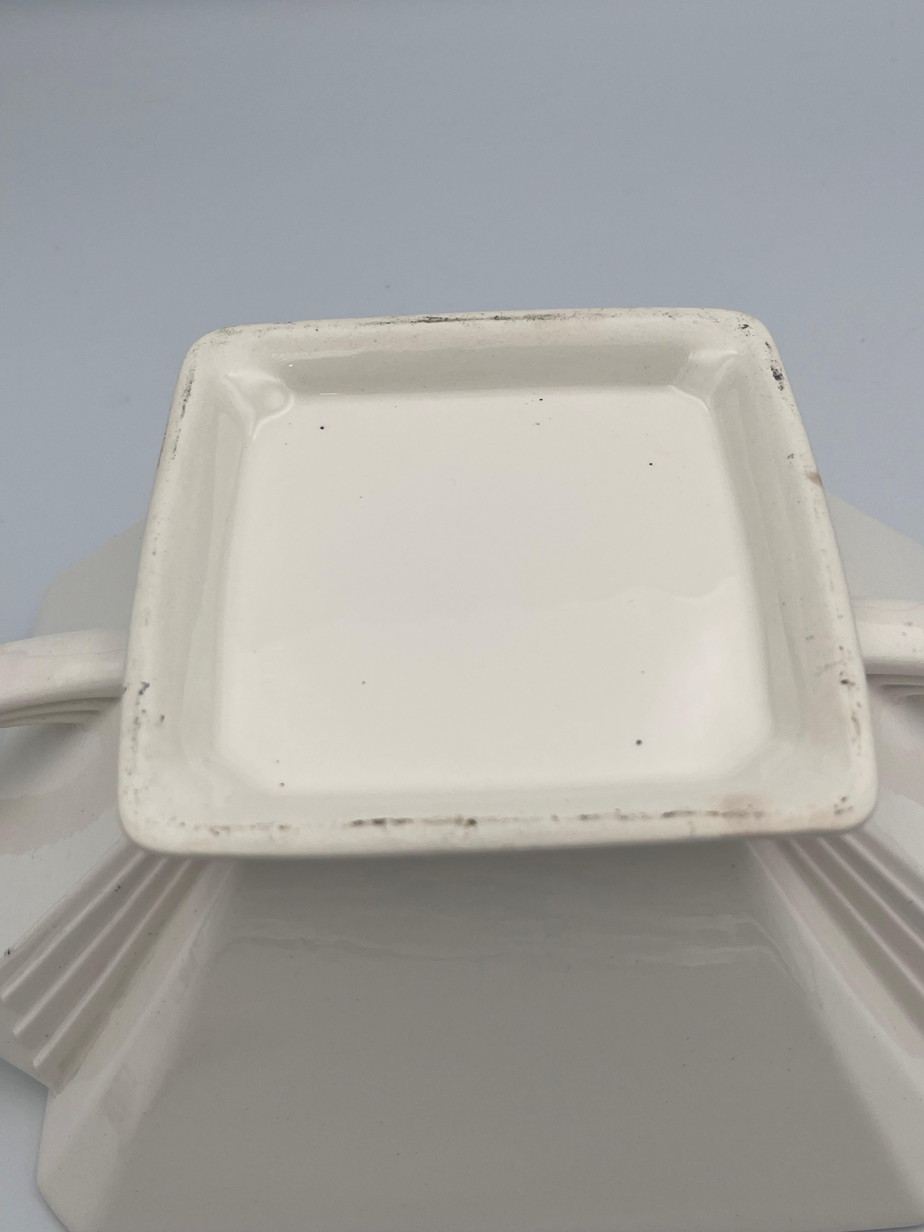 Bol de service couvert en crème Streamline Art Déco du début du 20e siècle en vente 3