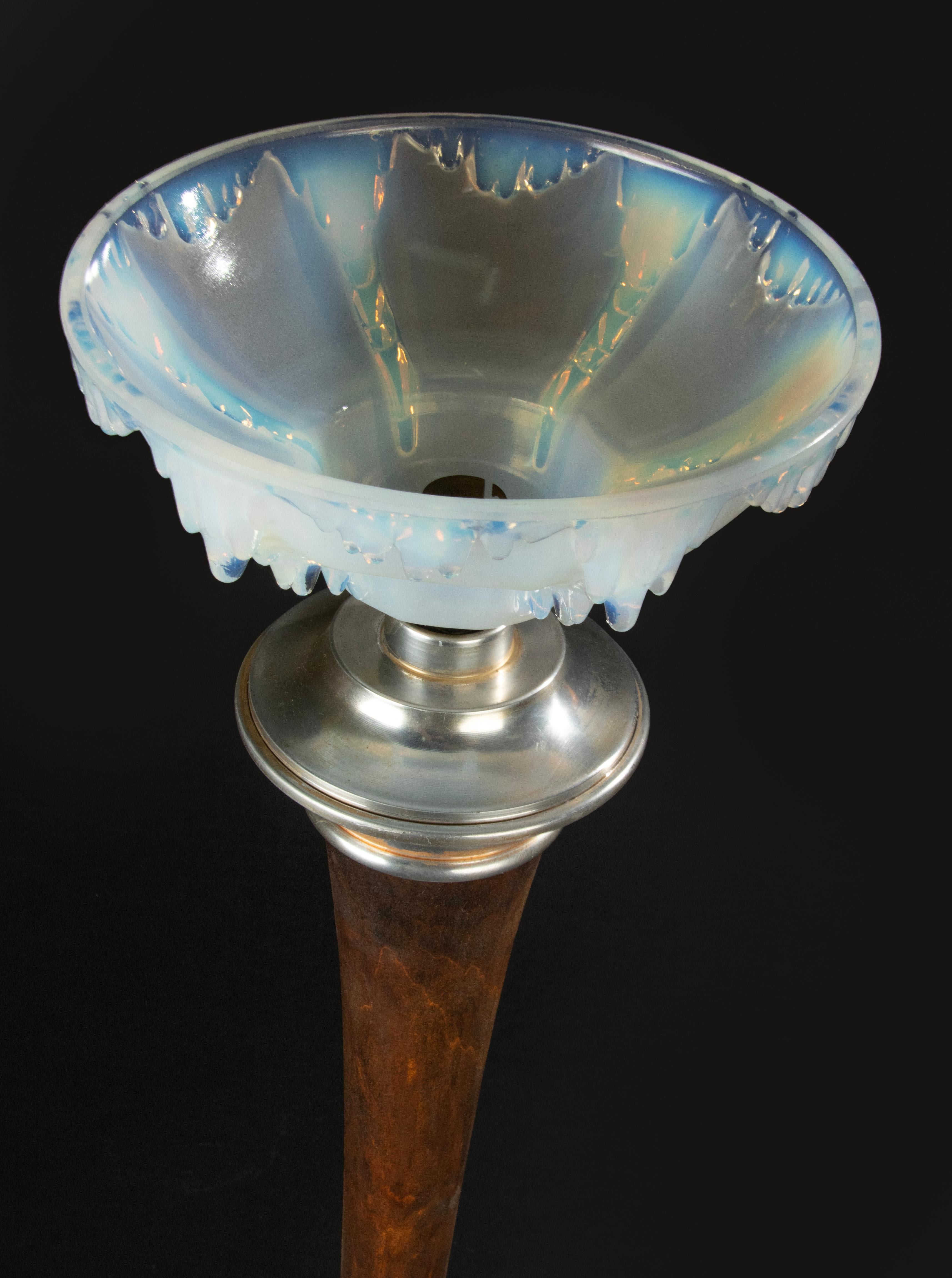 Early 20th Century Art Deco Table Lamp, Ezan Style Blue Glass Shade For Sale 1