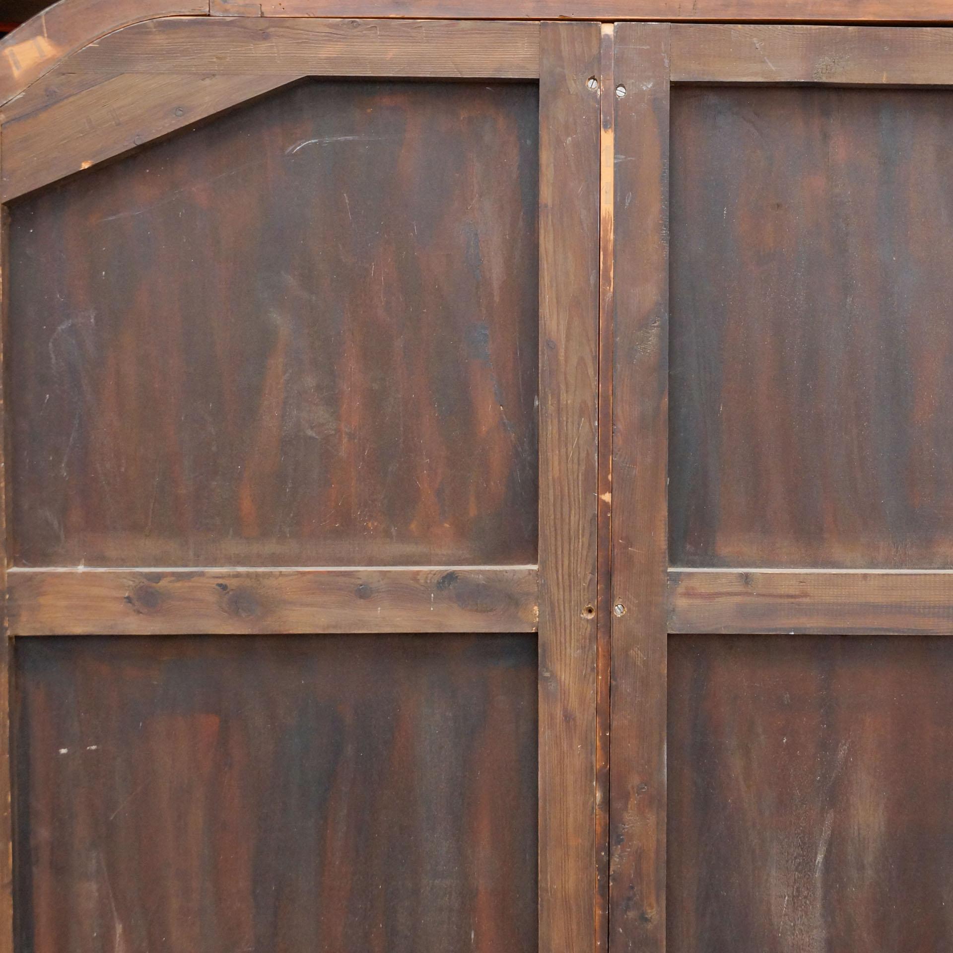 Early 20th Century Art Deco Woden Wardrobe For Sale 14