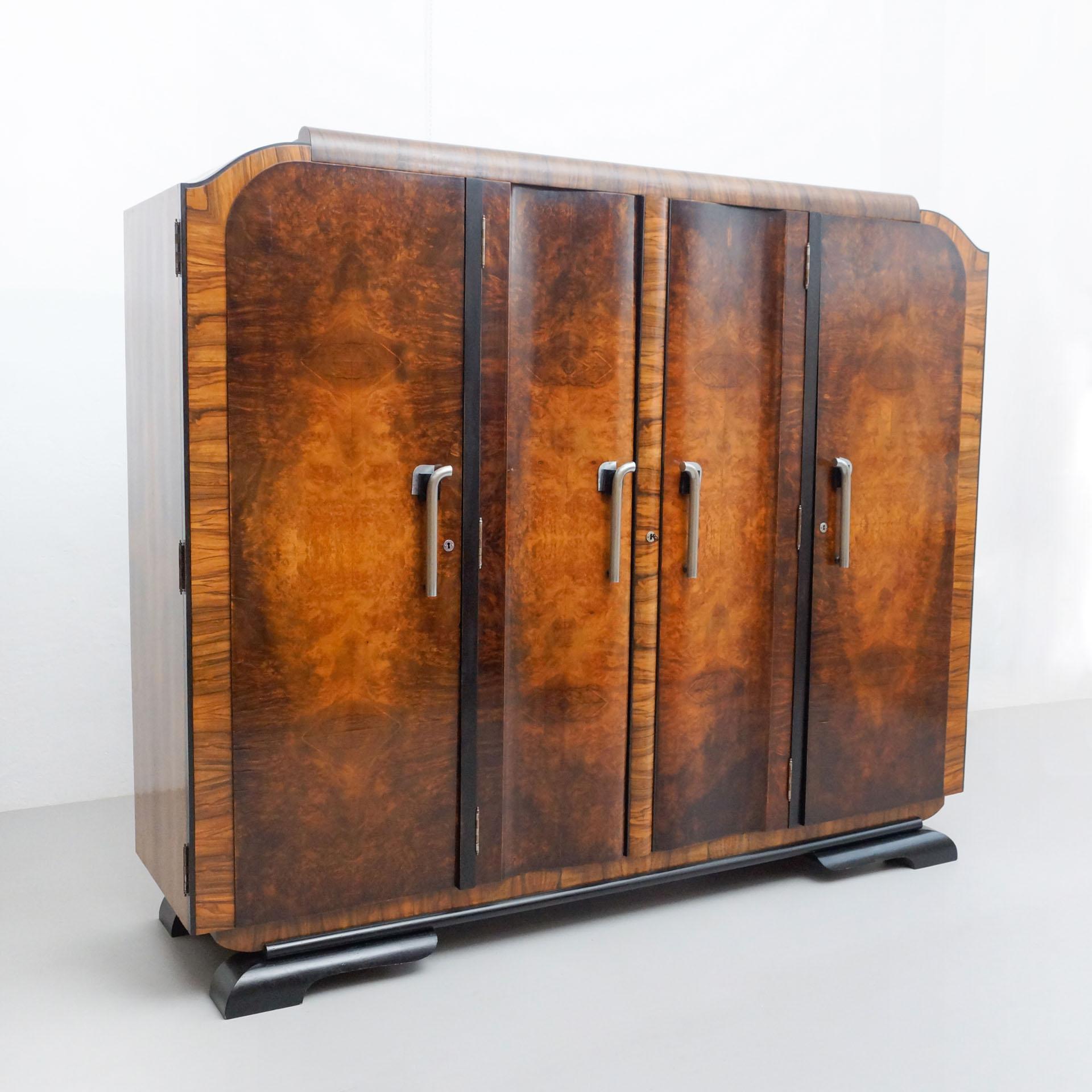 Mid-Century Modern Early 20th Century Art Deco Woden Wardrobe For Sale