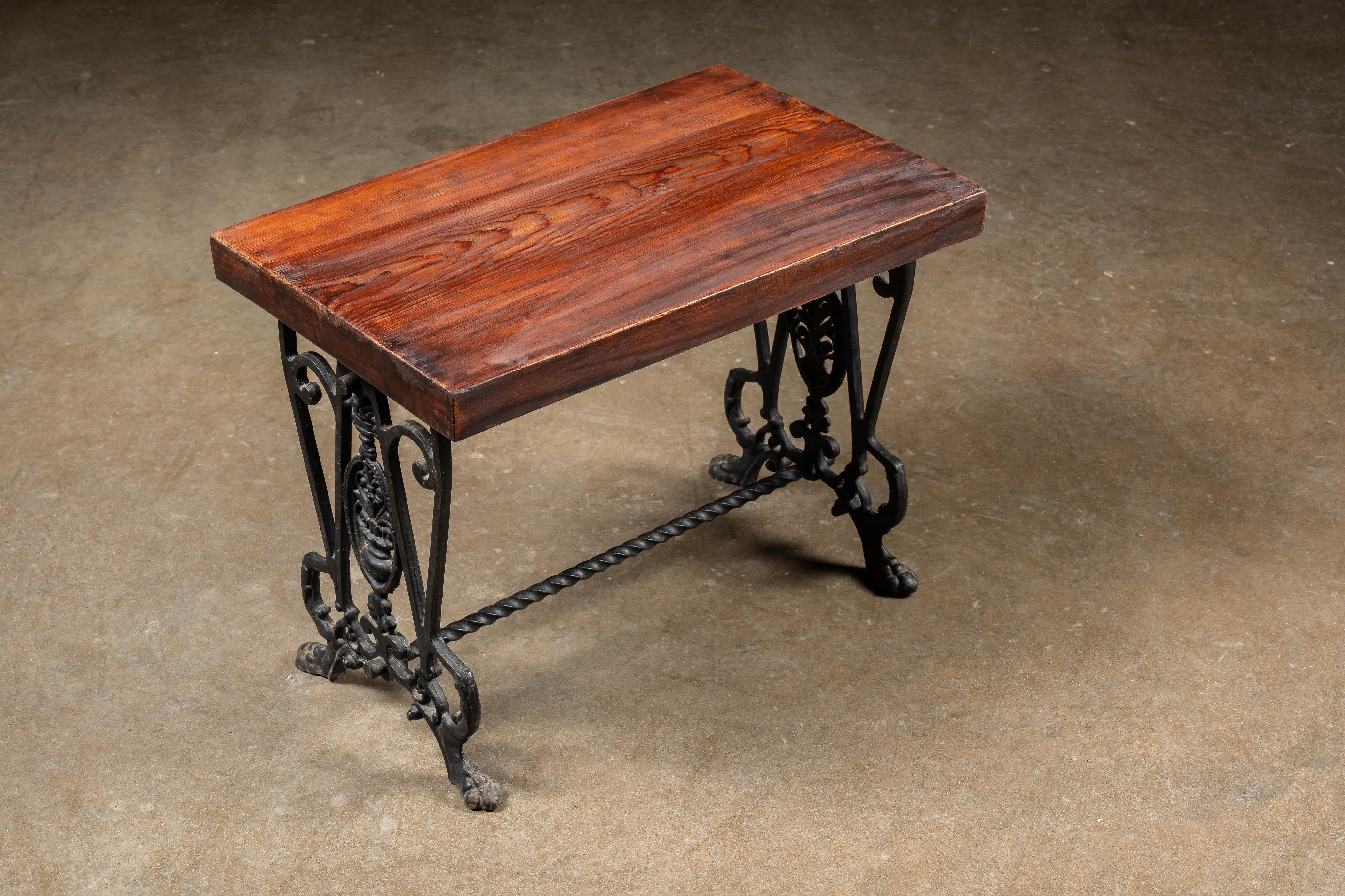 Banc Art Nouveau du début du 20ème siècle en vente 1