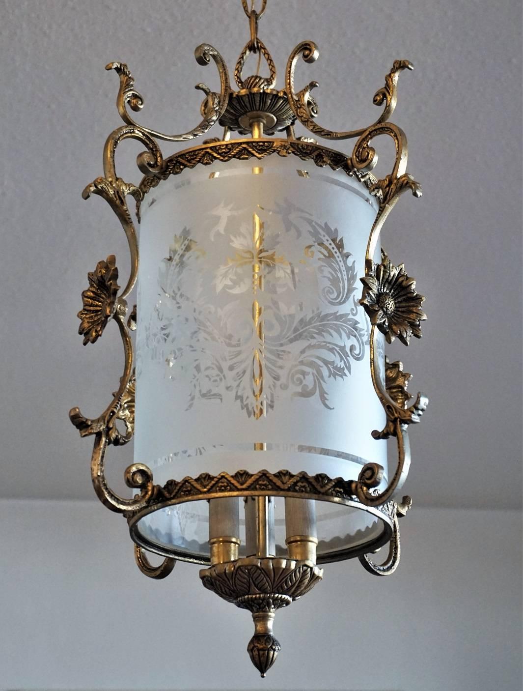 Early 20th Century Art Nouveau Brass Etched Glass Cylinder Three-Light Lantern 1