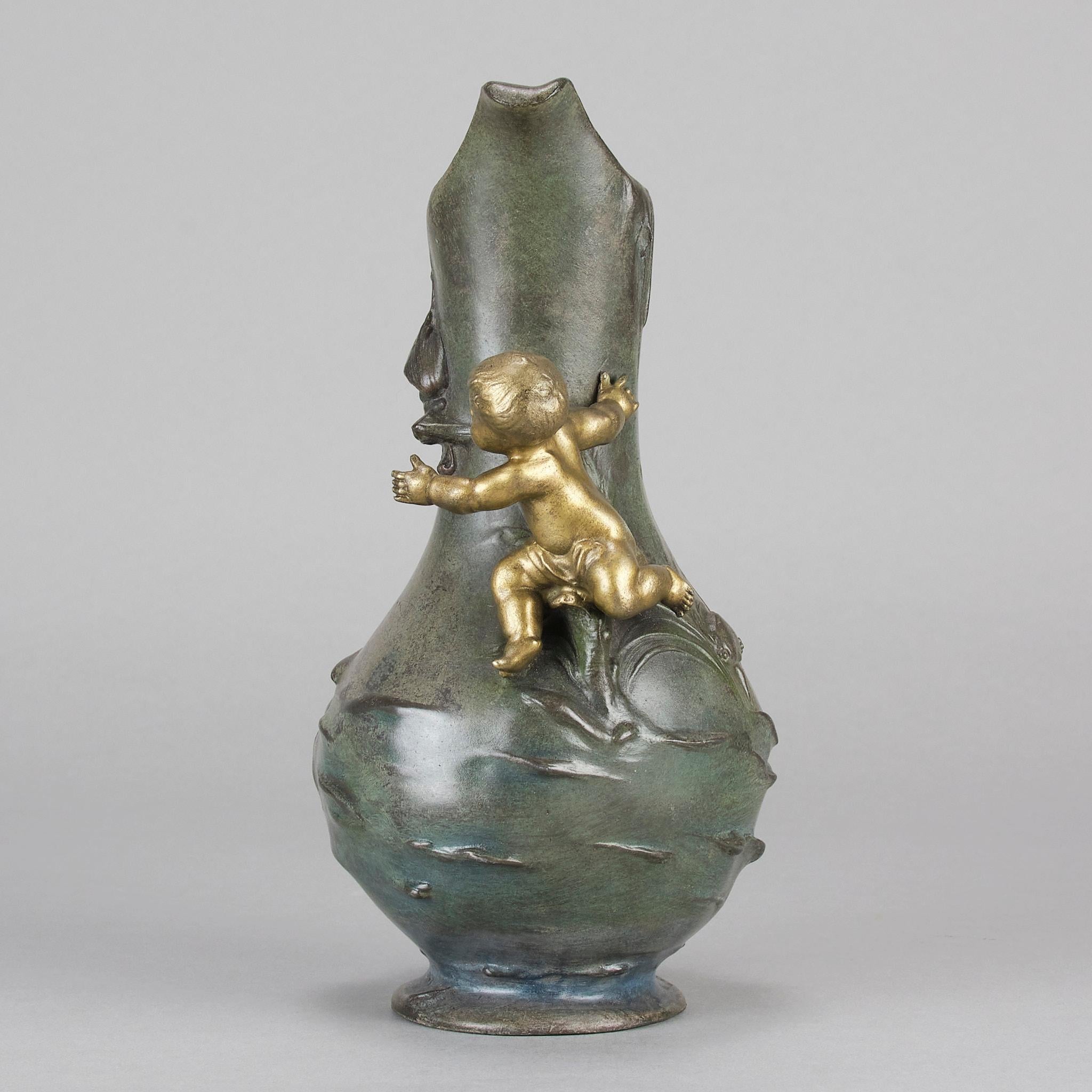 Jugendstil-Bronze „Putto-Krug“ aus dem frühen 20. Jahrhundert von Georges Van De Voorde (Belgisch) im Angebot