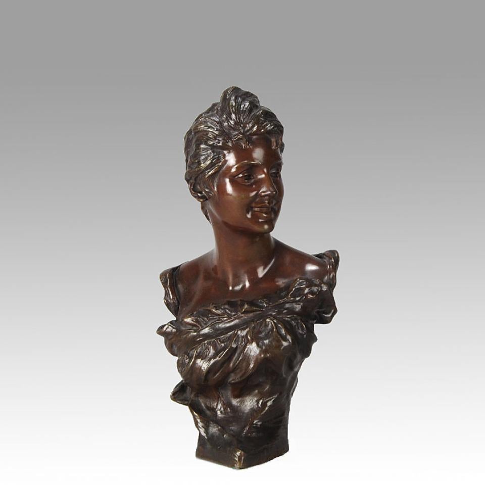 A delightful Art Nouveau Bronze bust of an Art Nouveau beauty with rich red/brown patina and fine hand finished detail, signed Van der Straeten and stamped with foundry pastille.

ADDITIONAL INFORMATION
Height: 32 cm

Condition: Excellent