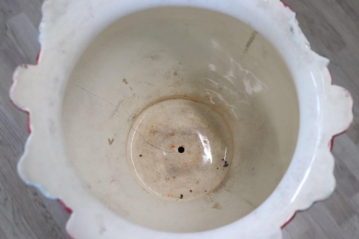 Early 20th Century Art Nouveau Column with Ceramic Vase For Sale 4