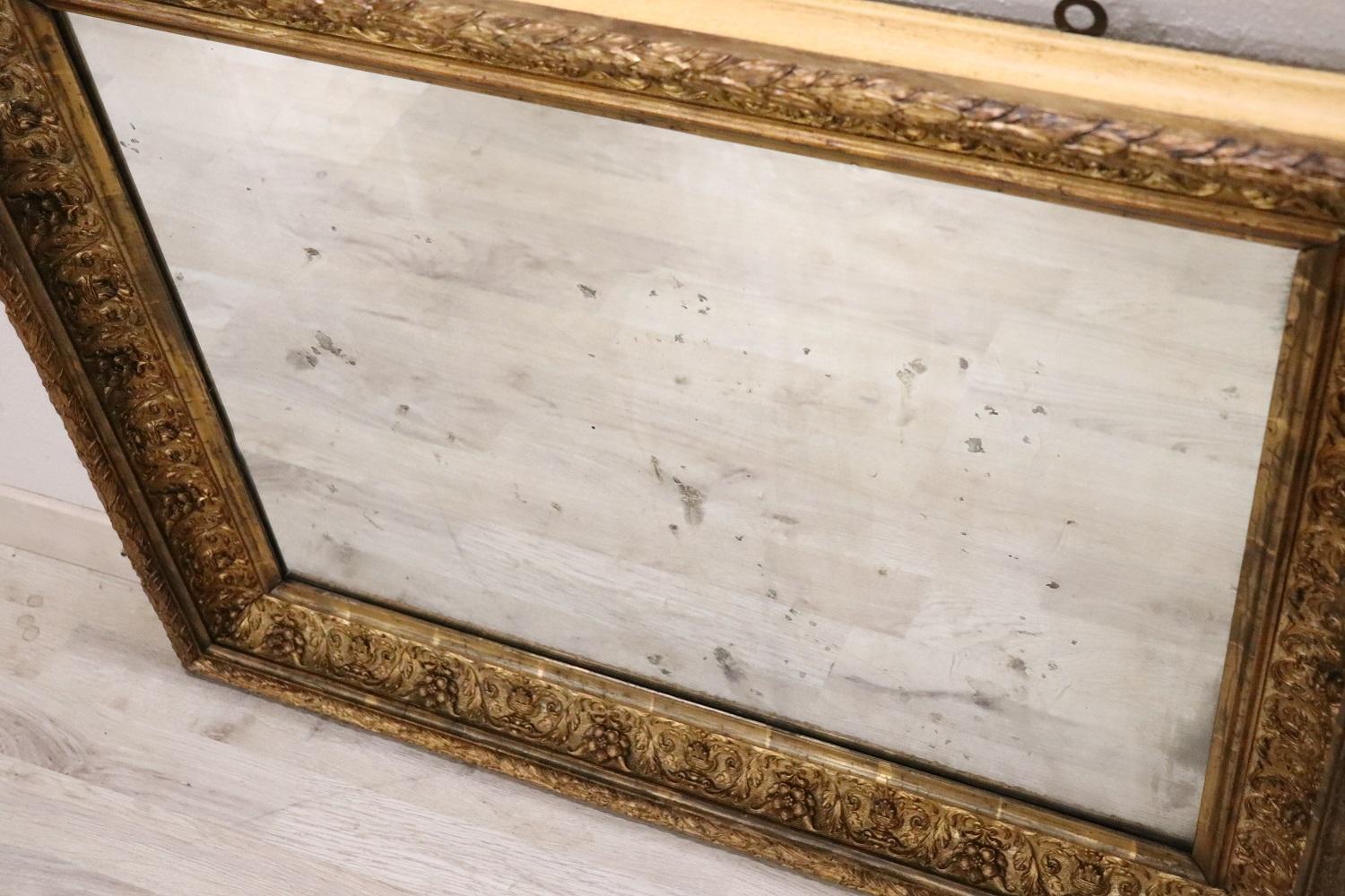 Poplar Early 20th Century Art Nouveau Gilded Wood Wall Mirror For Sale
