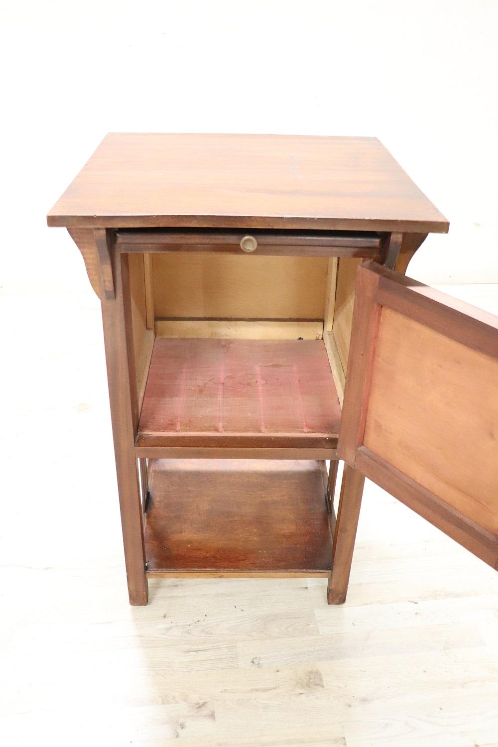Walnut Early 20th Century Art Nouveau Inlaid Wood Side Table For Sale