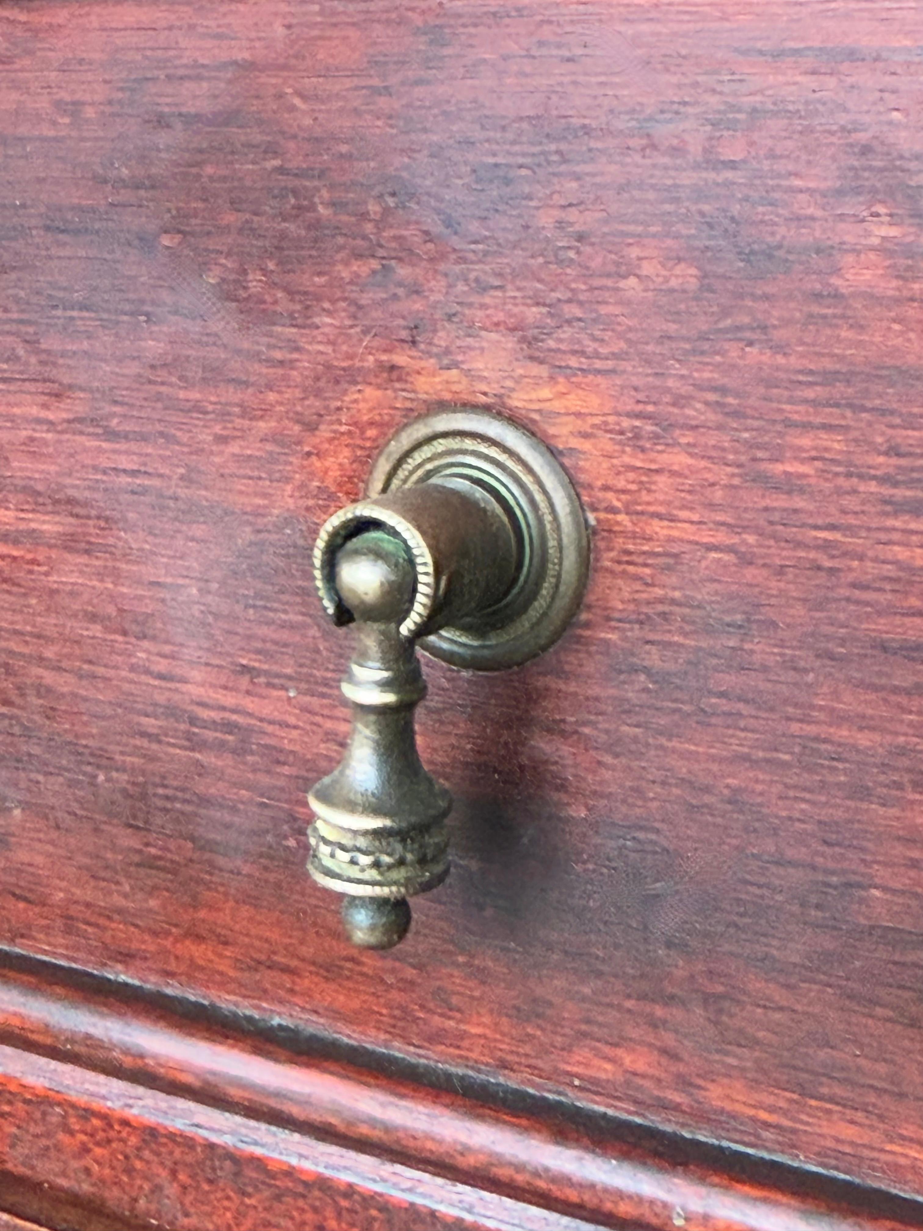 Early 20th Century Art Nouveau Italian Nightstands in Solid Walnut with crest For Sale 6