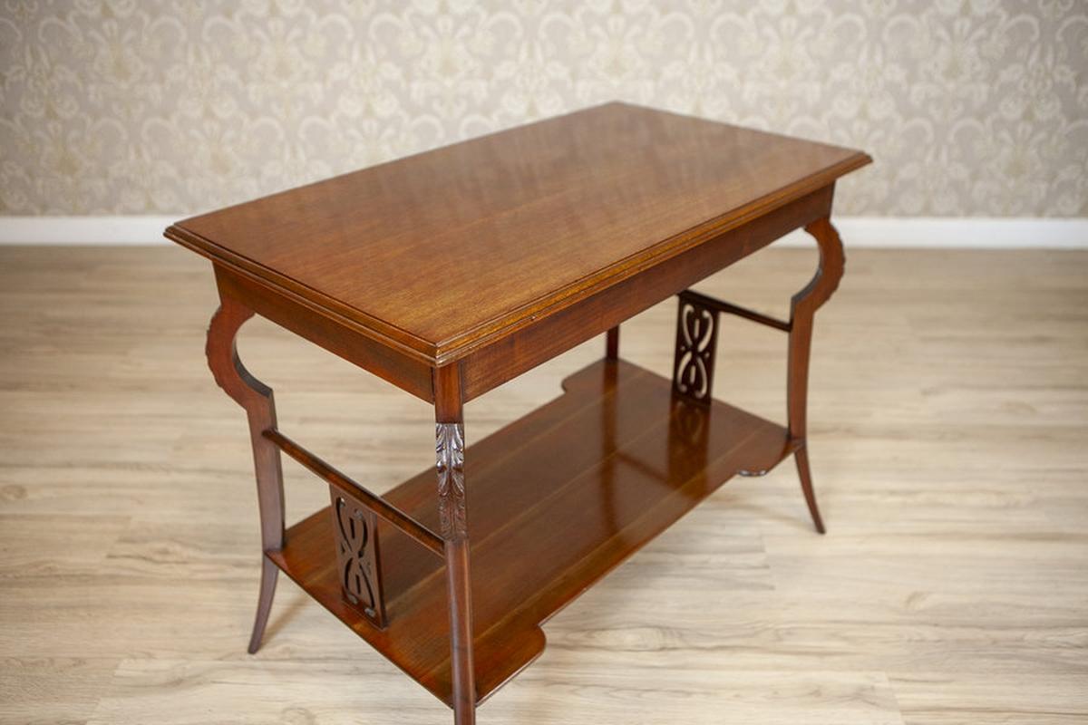 Mahogany Coffee Table in the Art Nouveau Style, Early 20th Century In Good Condition For Sale In Opole, PL