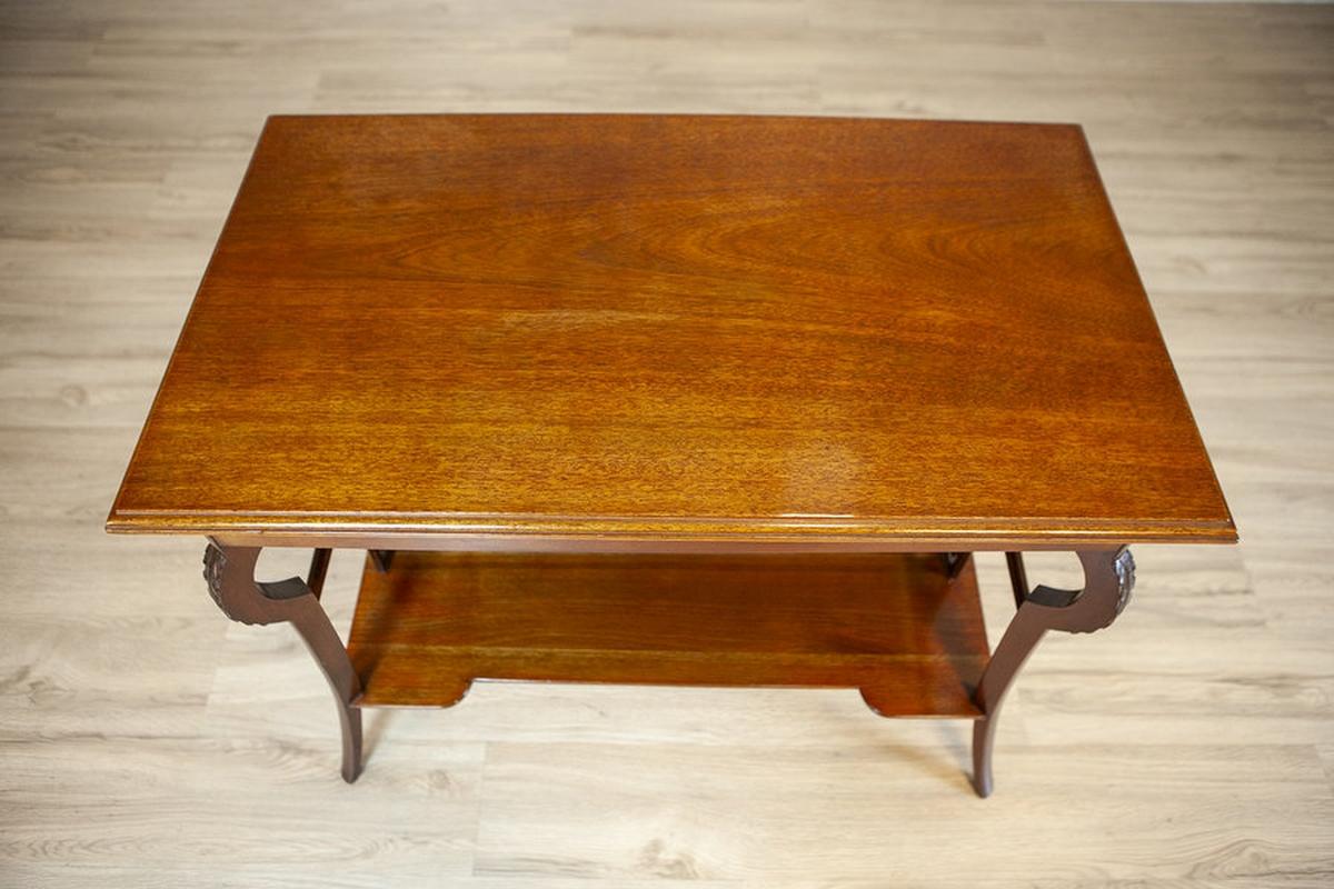 Mahogany Coffee Table in the Art Nouveau Style, Early 20th Century For Sale 3