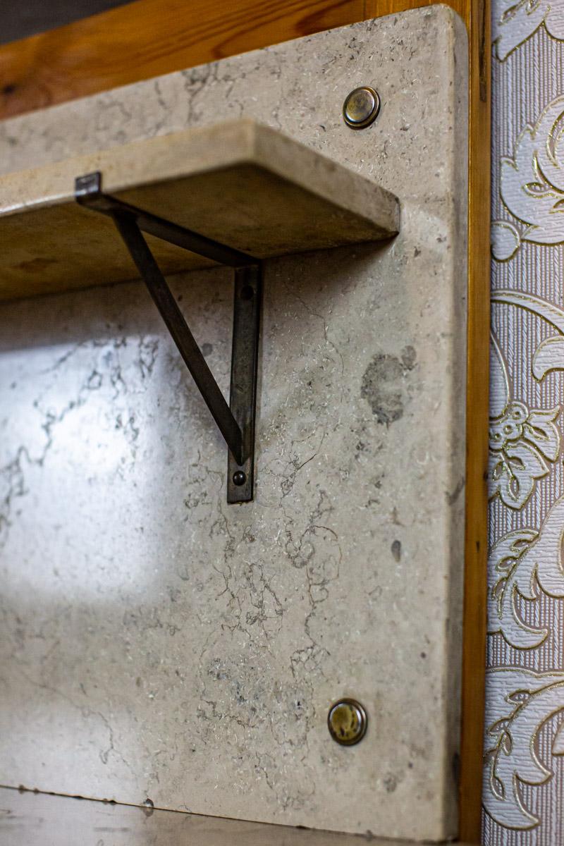 Commode en pin Art Nouveau transformée en vanité du début du 20e siècle Bon état - En vente à Opole, PL