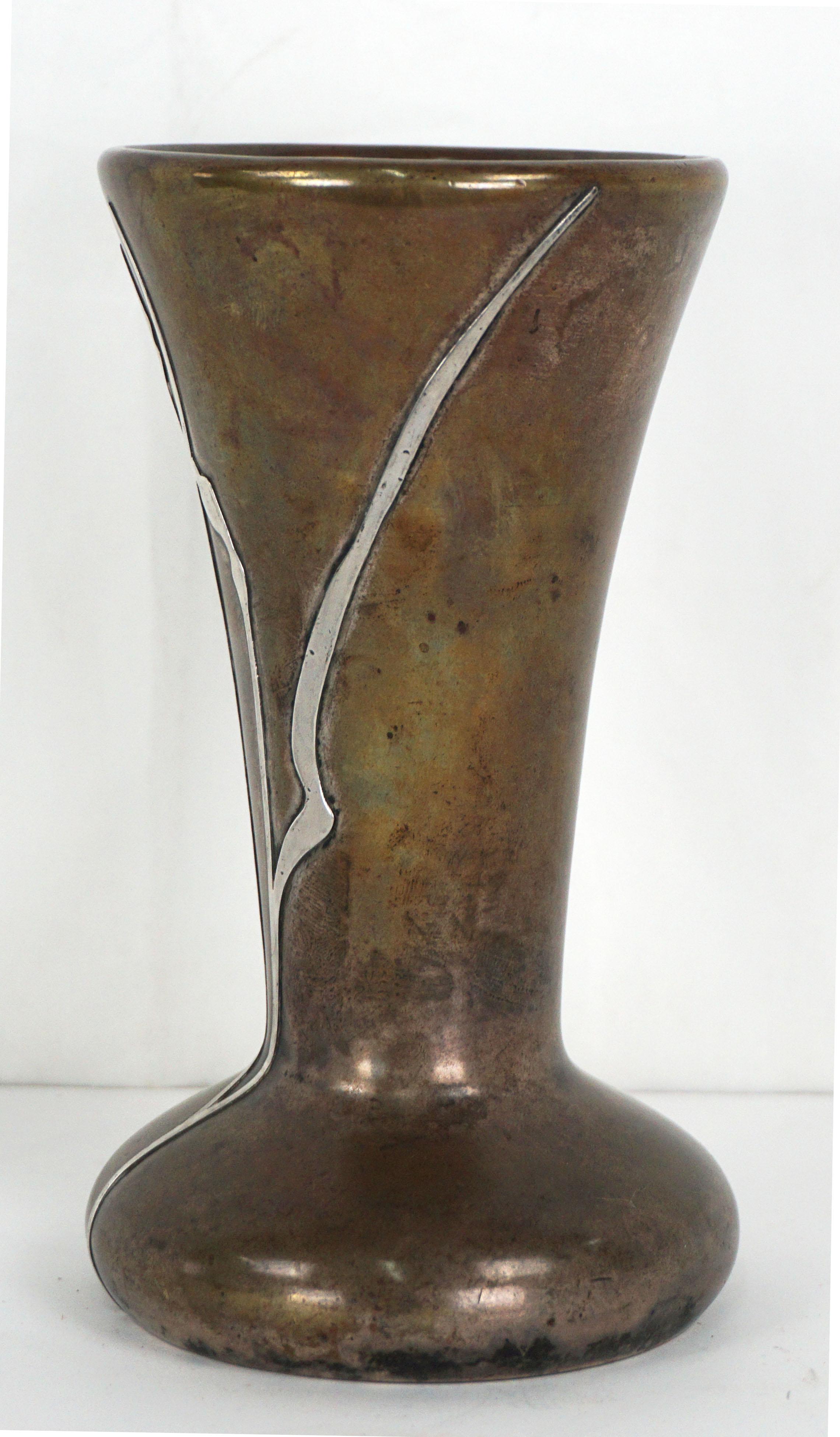 American Early 20th Century Art Nouveau Sterling Overlay on Bronze Daffodil Vase