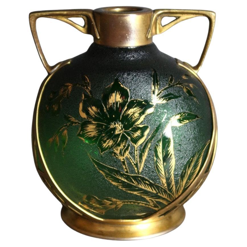 Vase Art Nouveau du début du 20ème siècle dans le goût de Daum France en vente