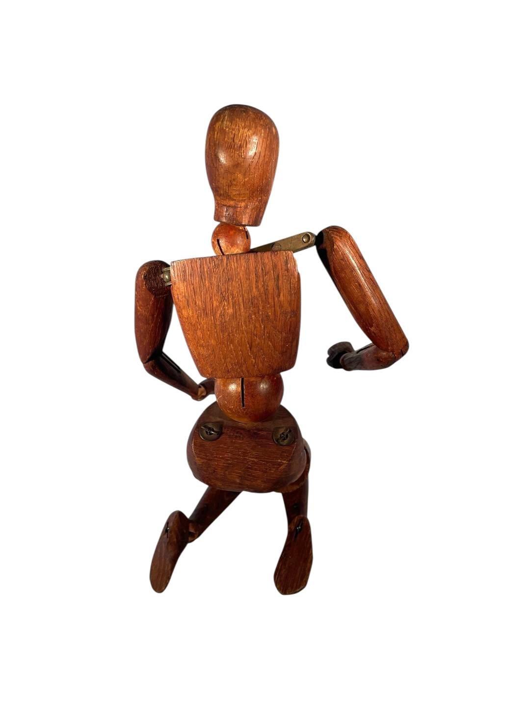 Mannequin d'artiste ou figure de pose en bois sculpté articulé du début du 20e siècle en vente 4
