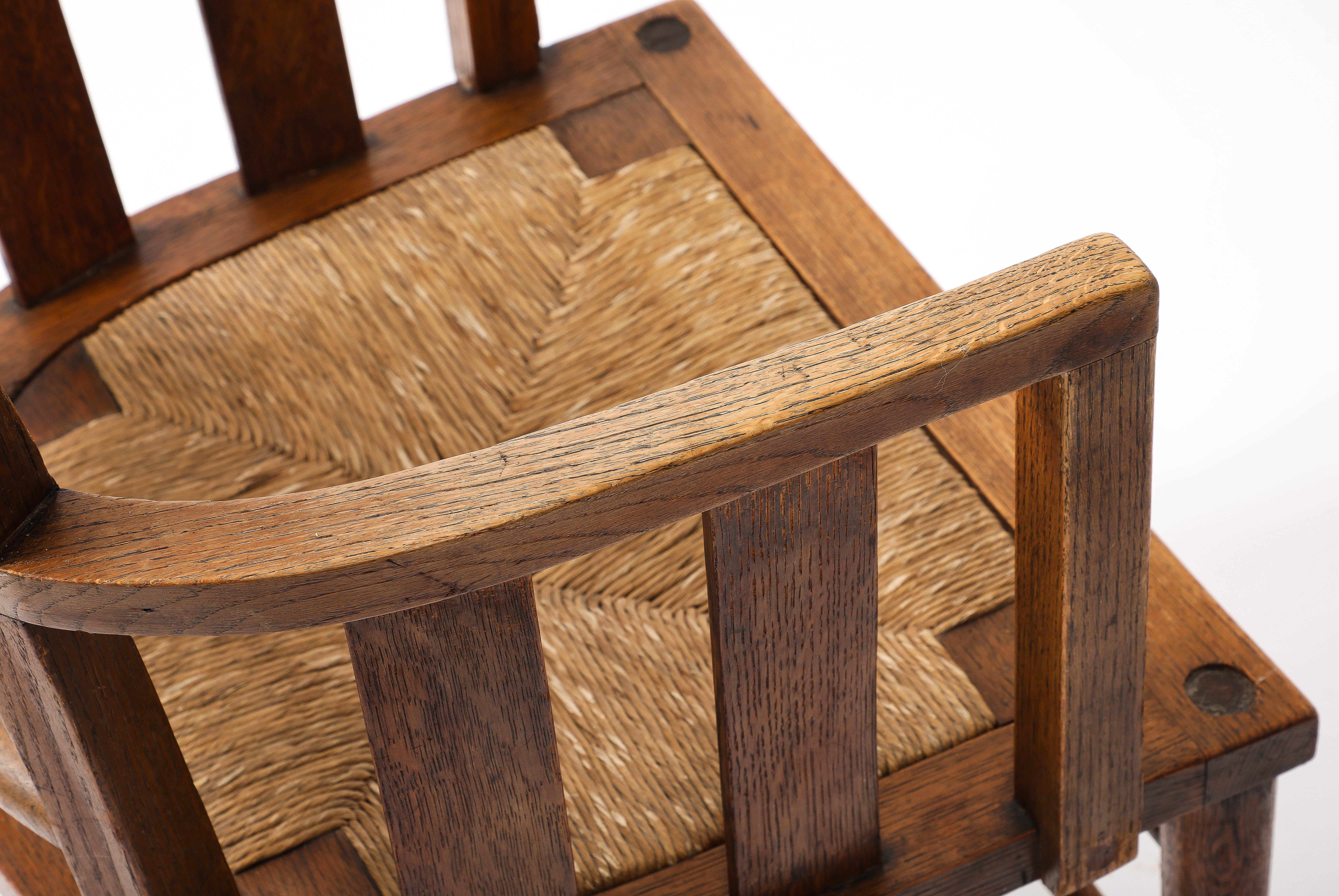 Early 20th Century Arts and Crafts Armchair, England 1920's For Sale 8