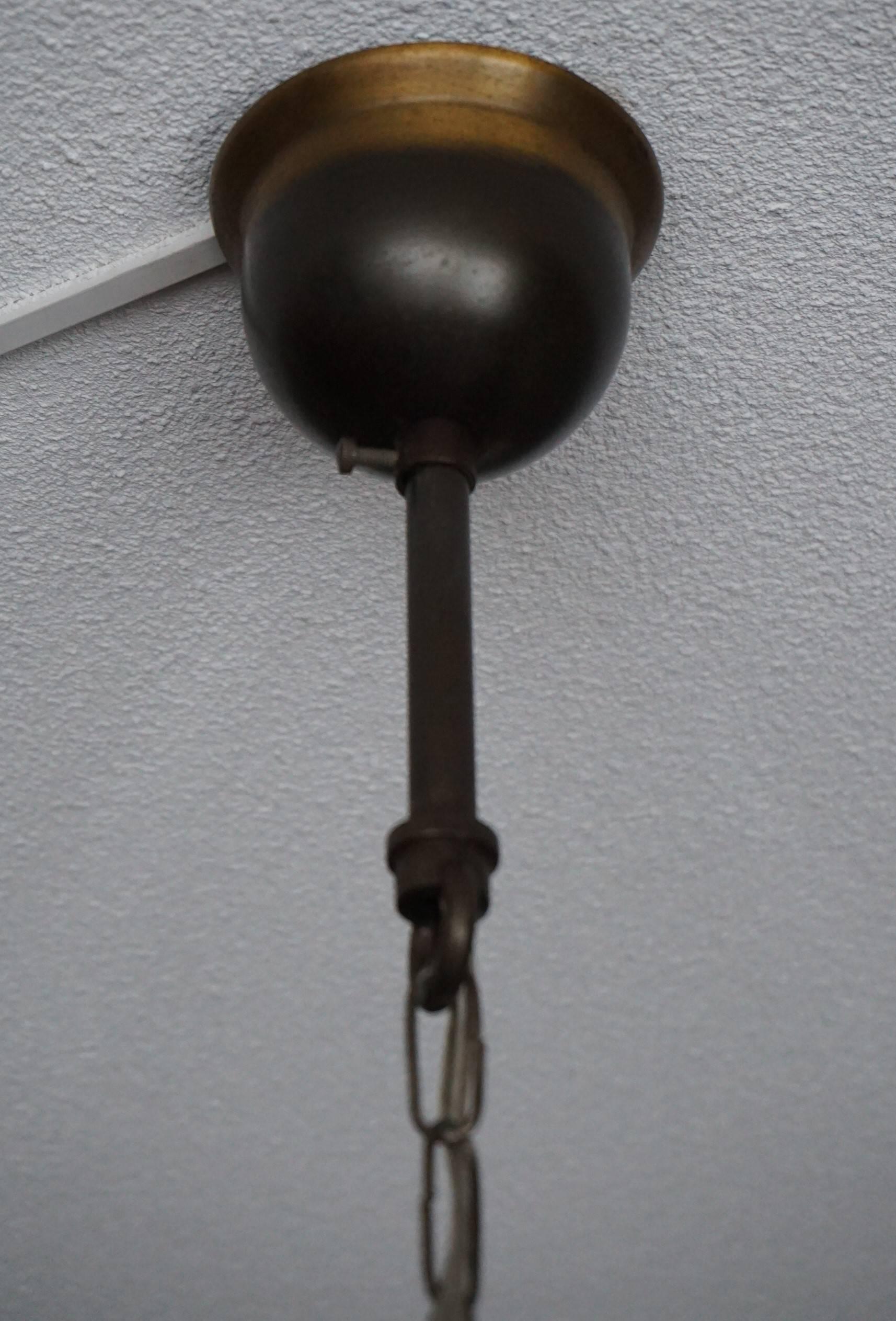 Colgante tipo farol de latón y cristal ámbar de principios del siglo XX Arts & Crafts 1