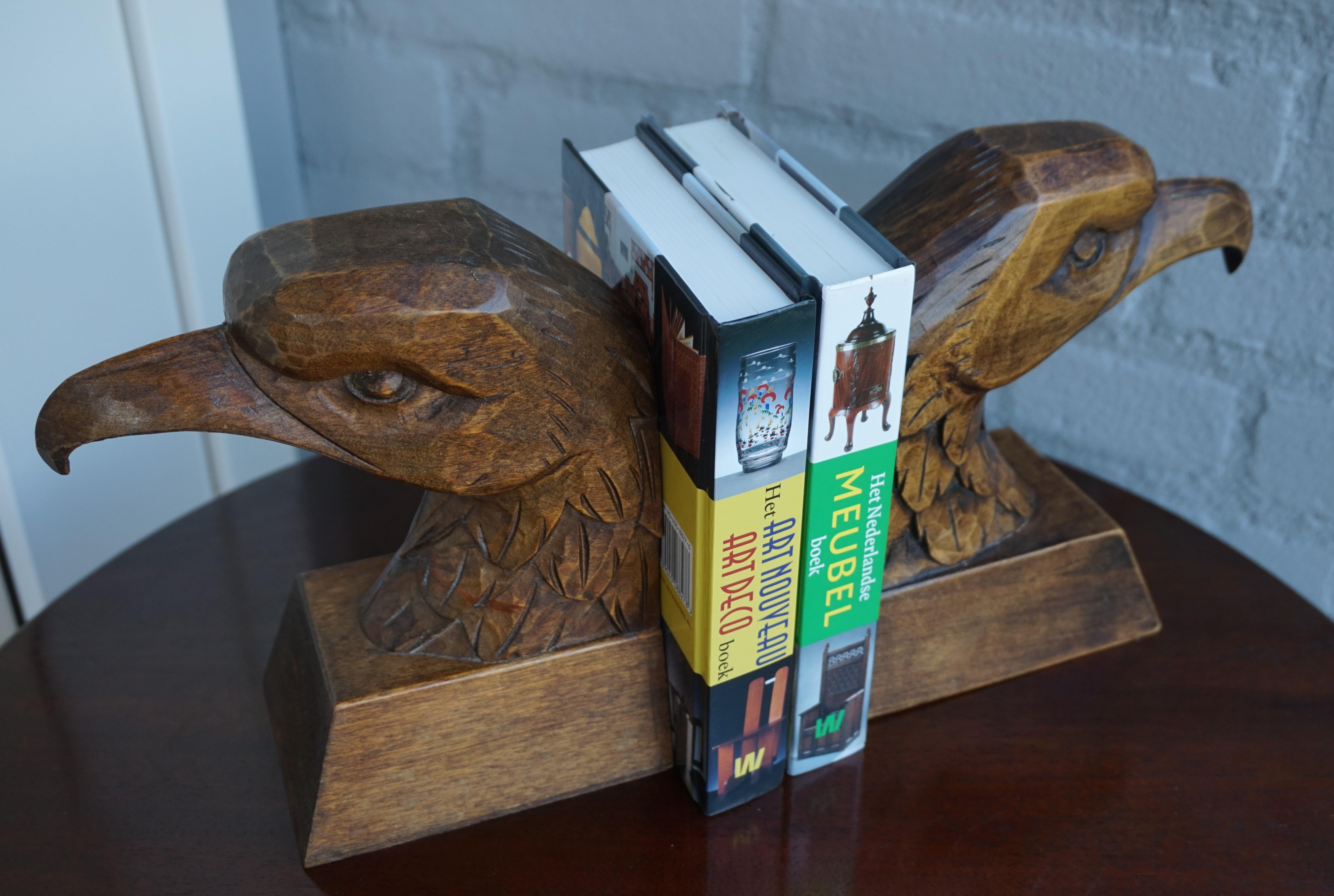 Early 20th Century Arts & Crafts Pair of Hand Carved American Eagle Bookends 4