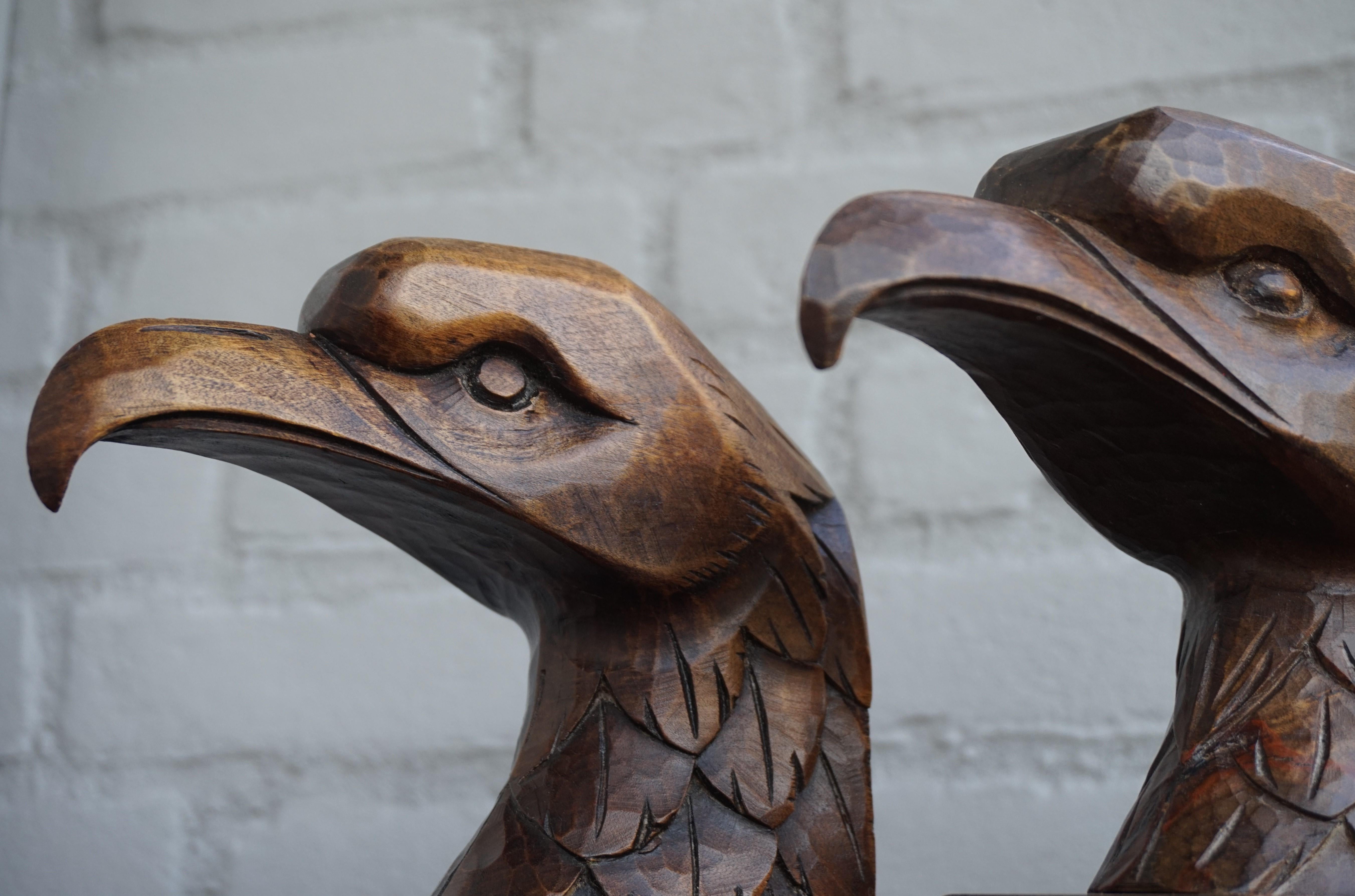 Early 20th Century Arts & Crafts Pair of Hand Carved American Eagle Bookends 1