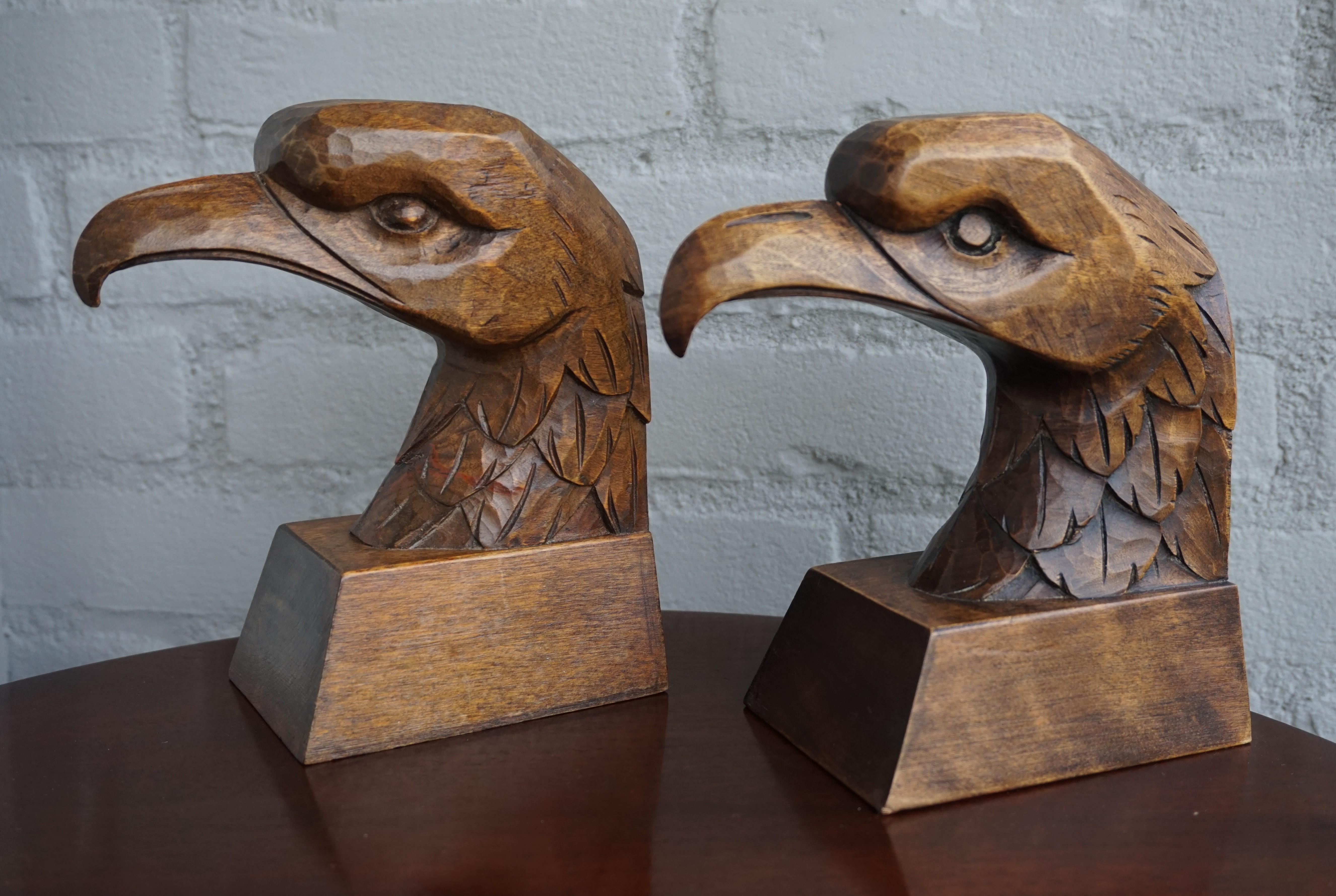 Early 20th Century Arts & Crafts Pair of Hand Carved American Eagle Bookends 2