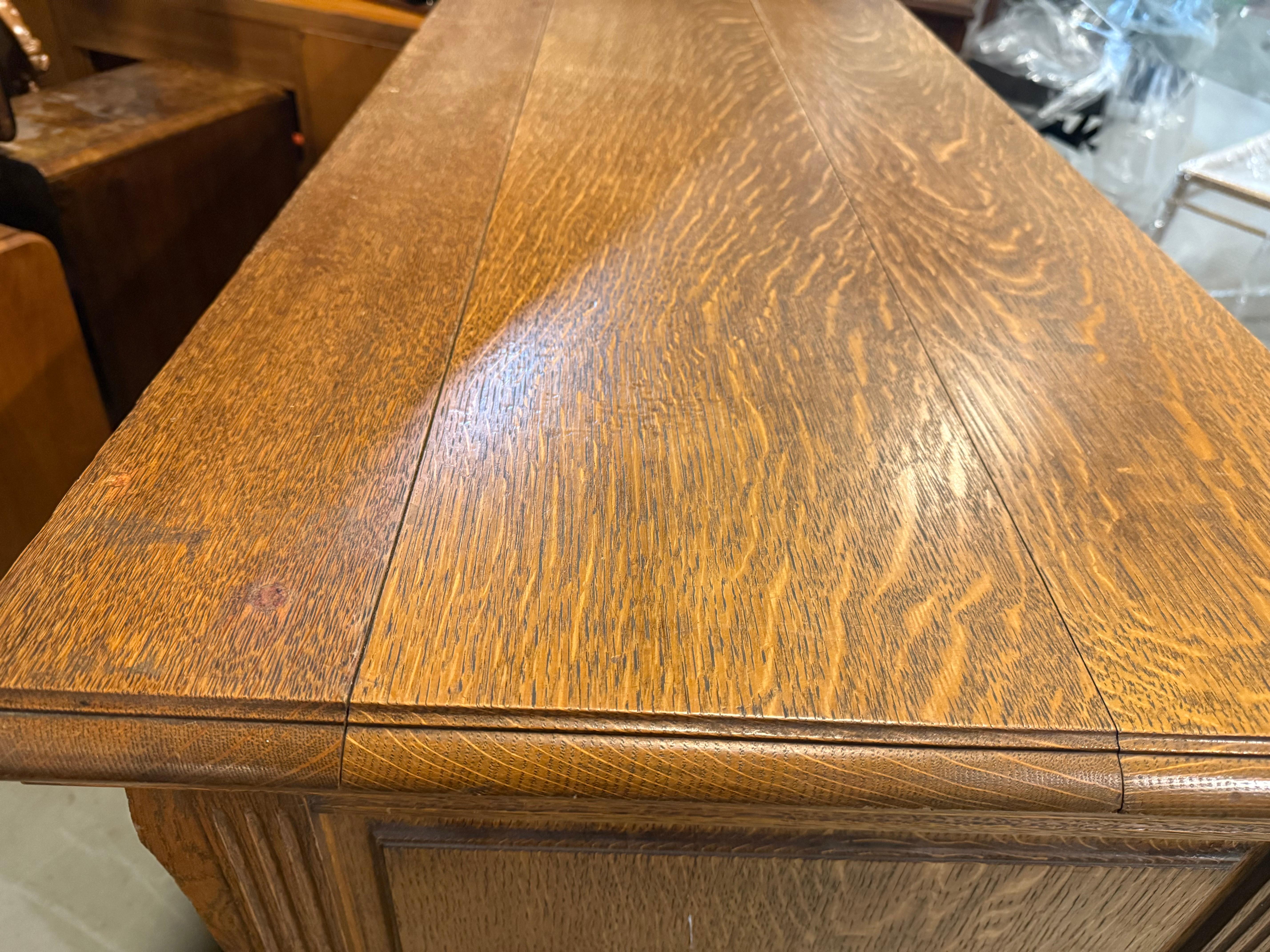 Early 20th Century Arts and Crafts Solid Oak Sideboard For Sale 12