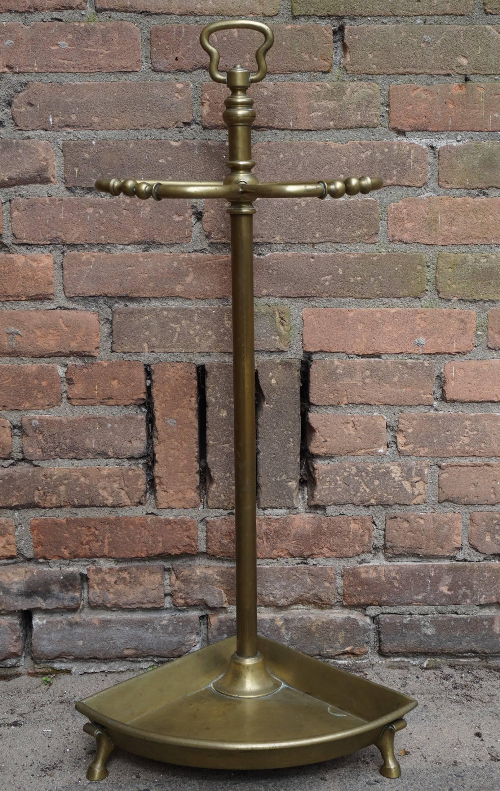 Arts and Crafts Early 20th Century Arts & Crafts Striking and Heavy Brass Corner Umbrella Stand For Sale