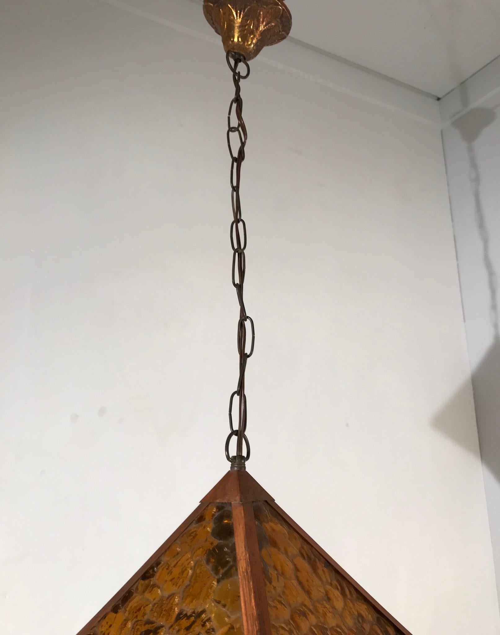 Early 20th Century Arts & Crafts Copper and Glass Cube Shape Pendant Light Lamp 10