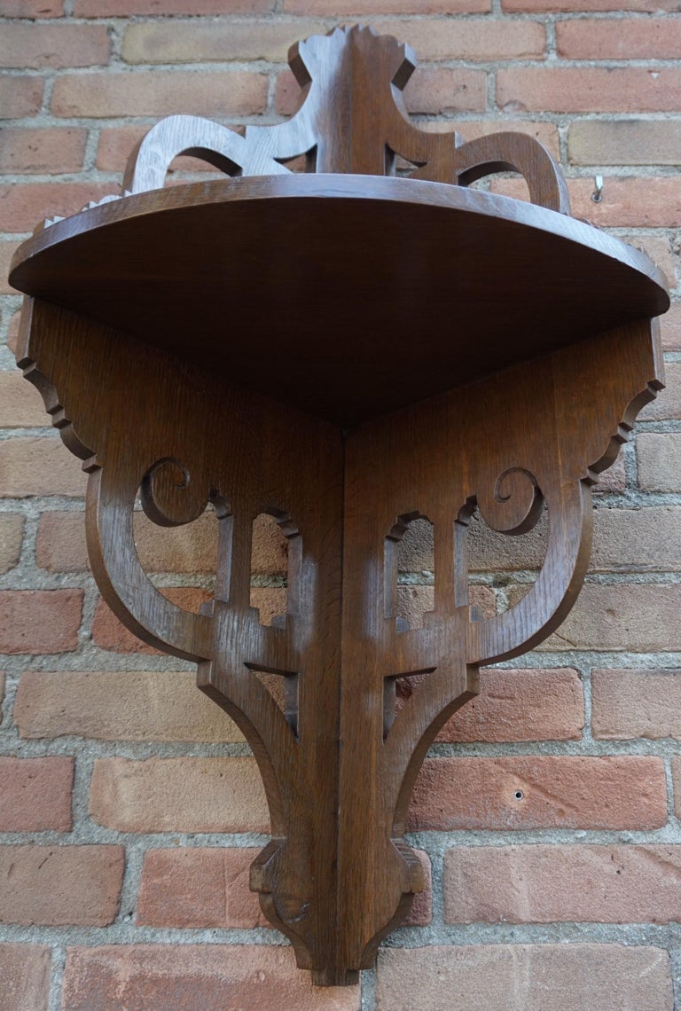 Early 20th Century Arts and Crafts Oak Corner Shelf / Console / Wall