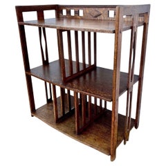 Antique Early 20th century Arts 
Crafts oak wall shelf, 1920s