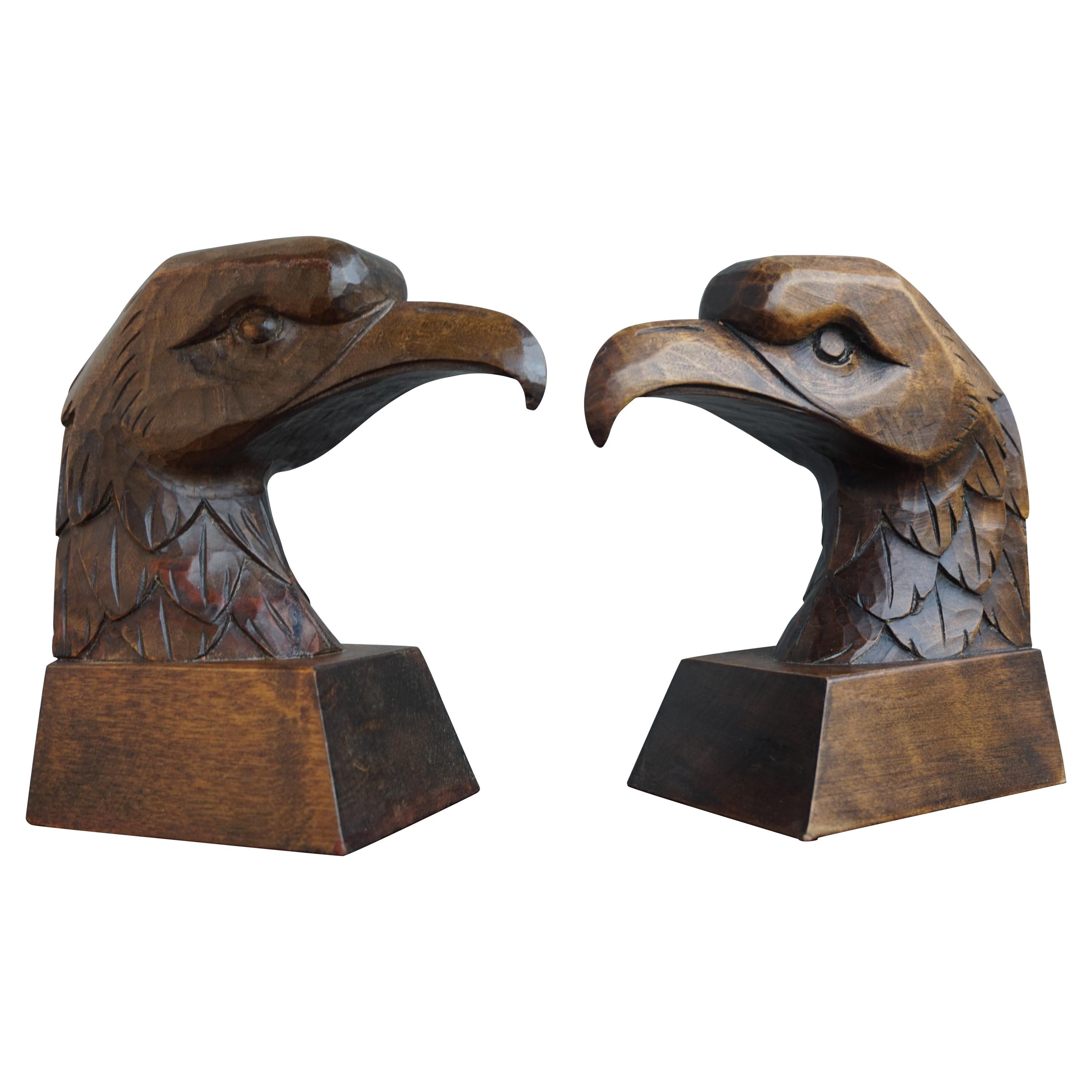 Early 20th Century Arts & Crafts Pair of Hand Carved American Eagle Bookends