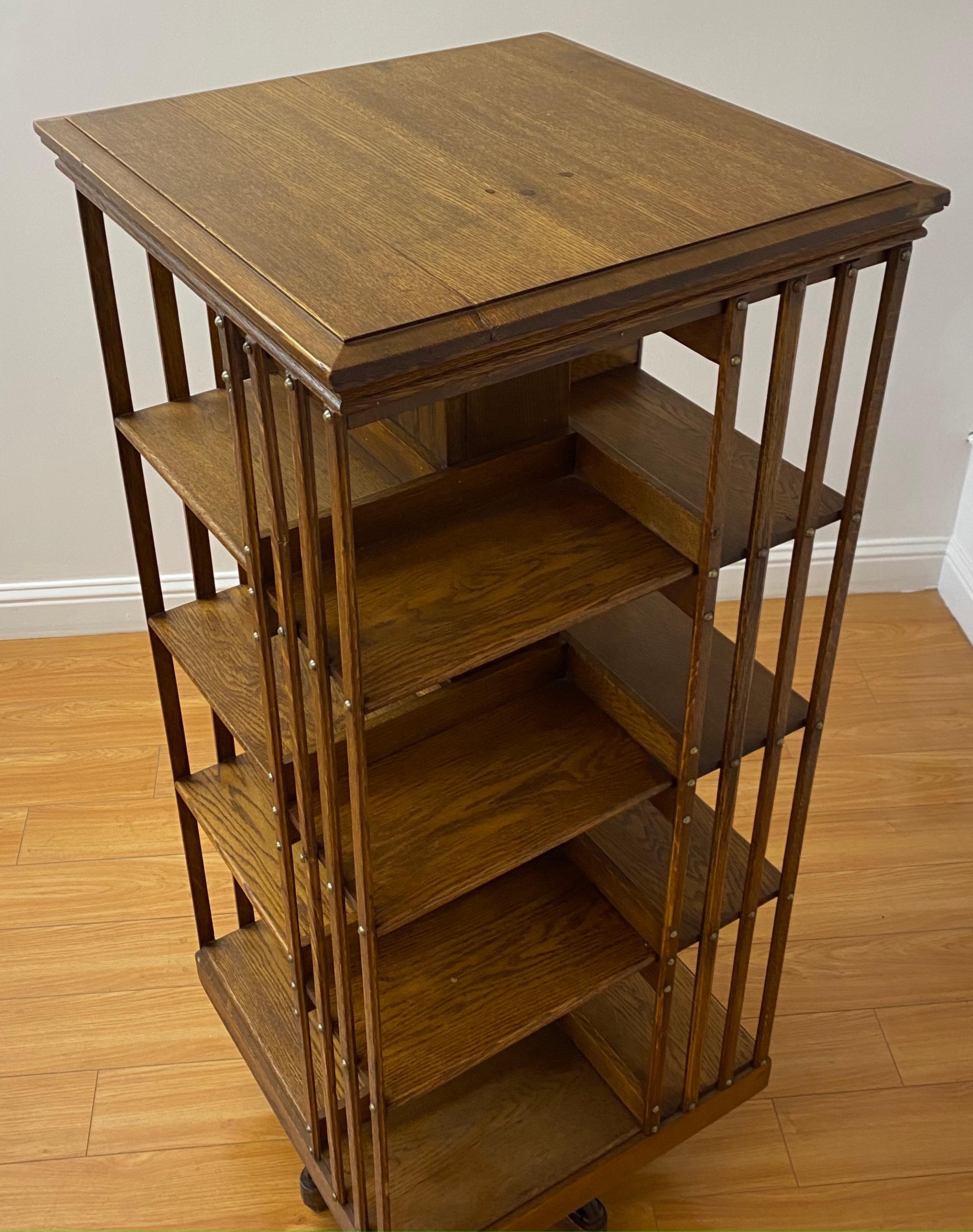 Hand-Crafted Early 20th Century Arts & Crafts Rotating Bookcase, C.1900-1910