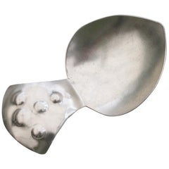 Early 20th Century Arts
Crafts Silver Caddy Spoon, Stud Handle, London, 1912 Antique Early 20th Century Arts
Crafts Silver Caddy Spoon, Stud Handle, London, 1912