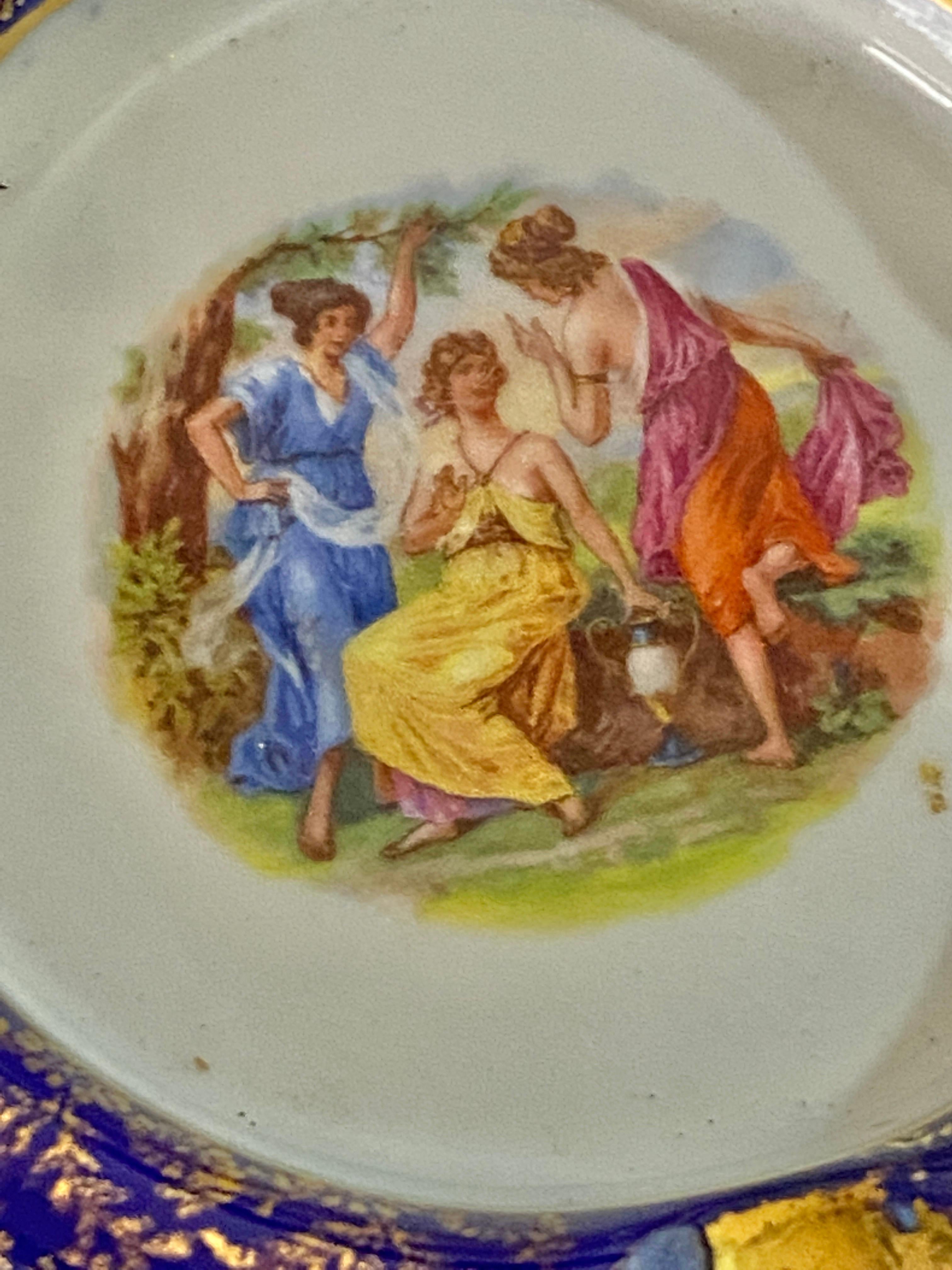 Early 20th Century, Ashtray in Porcelain, Hand Painting For Sale 1
