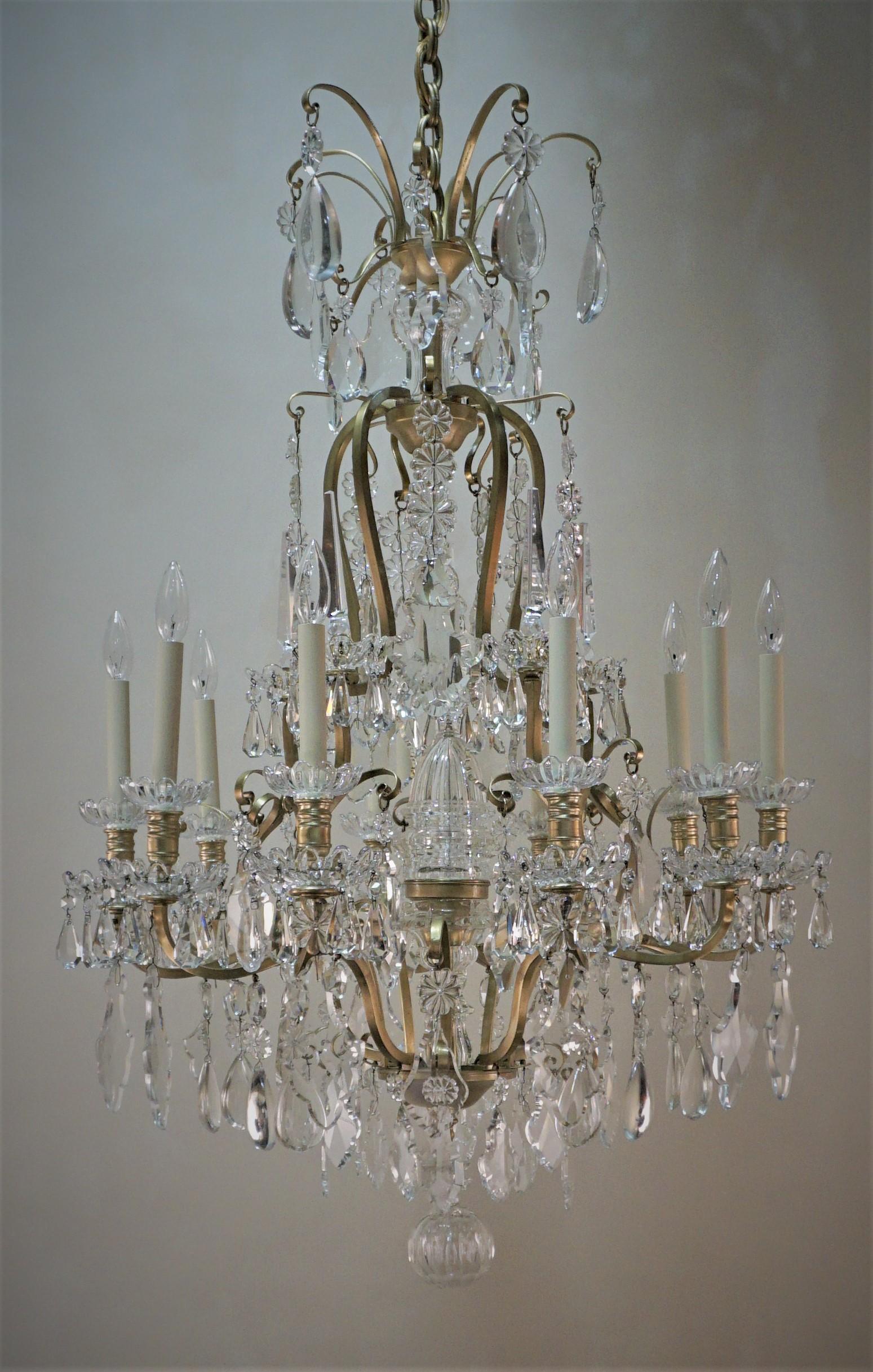  Early 20th Century Baccarat Crystal and Bronze Chandelier  5