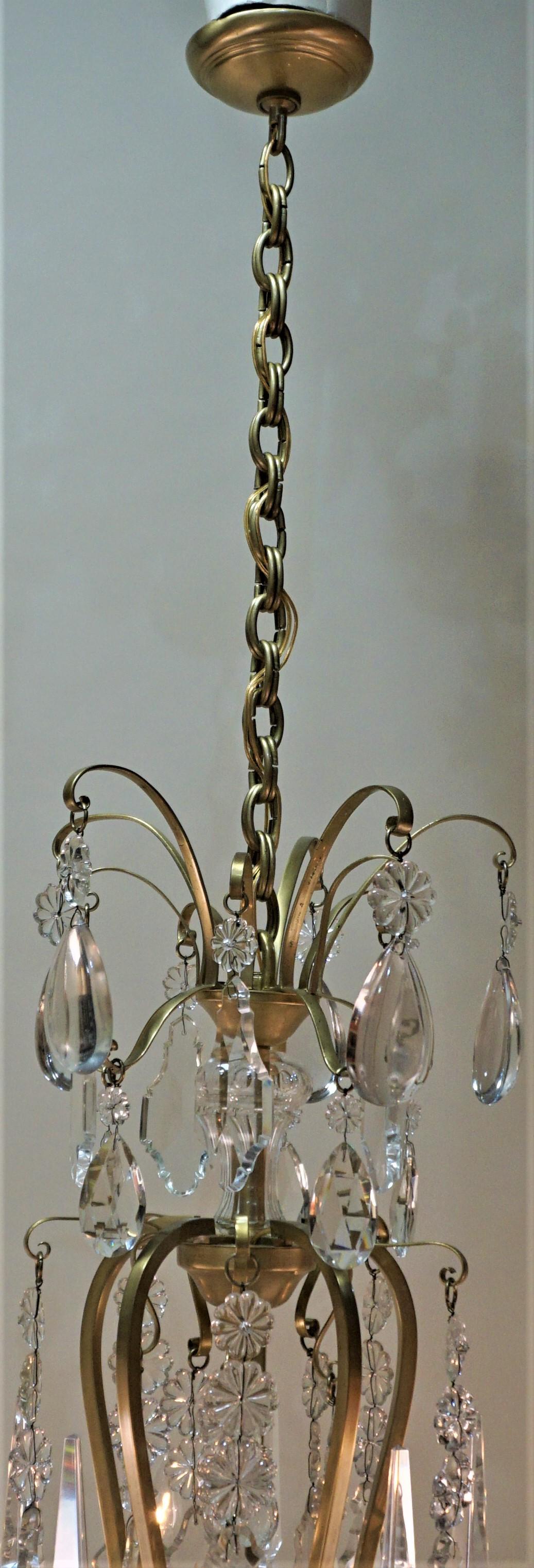  Early 20th Century Baccarat Crystal and Bronze Chandelier  4
