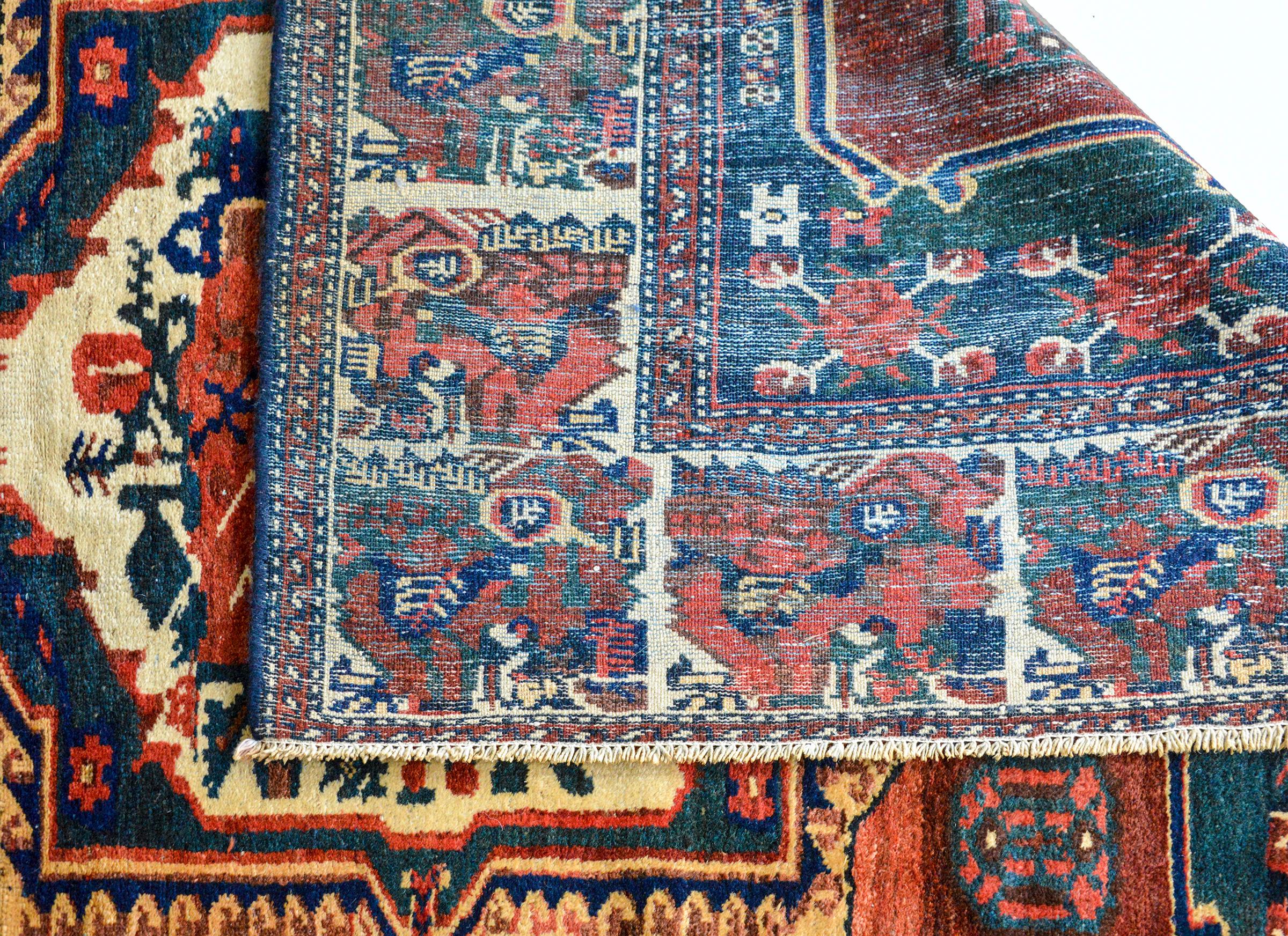 Early 20th Century Bakhtiari Rug For Sale 2