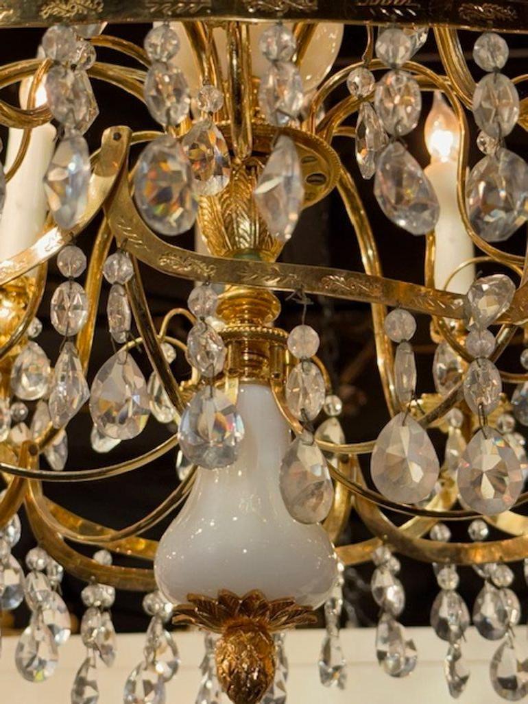 Early 20th Century Baltic Gilt Brass and Milk Glass Chandelier with 6 Lights For Sale 1