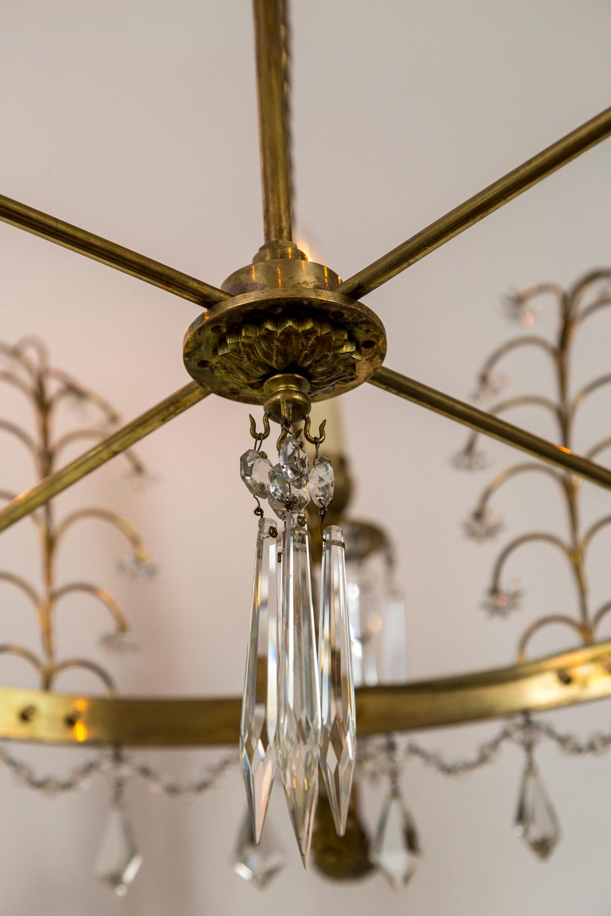 Early 20th Century Baltic Russian Neoclassical Brass and Crystal Chandelier For Sale 6