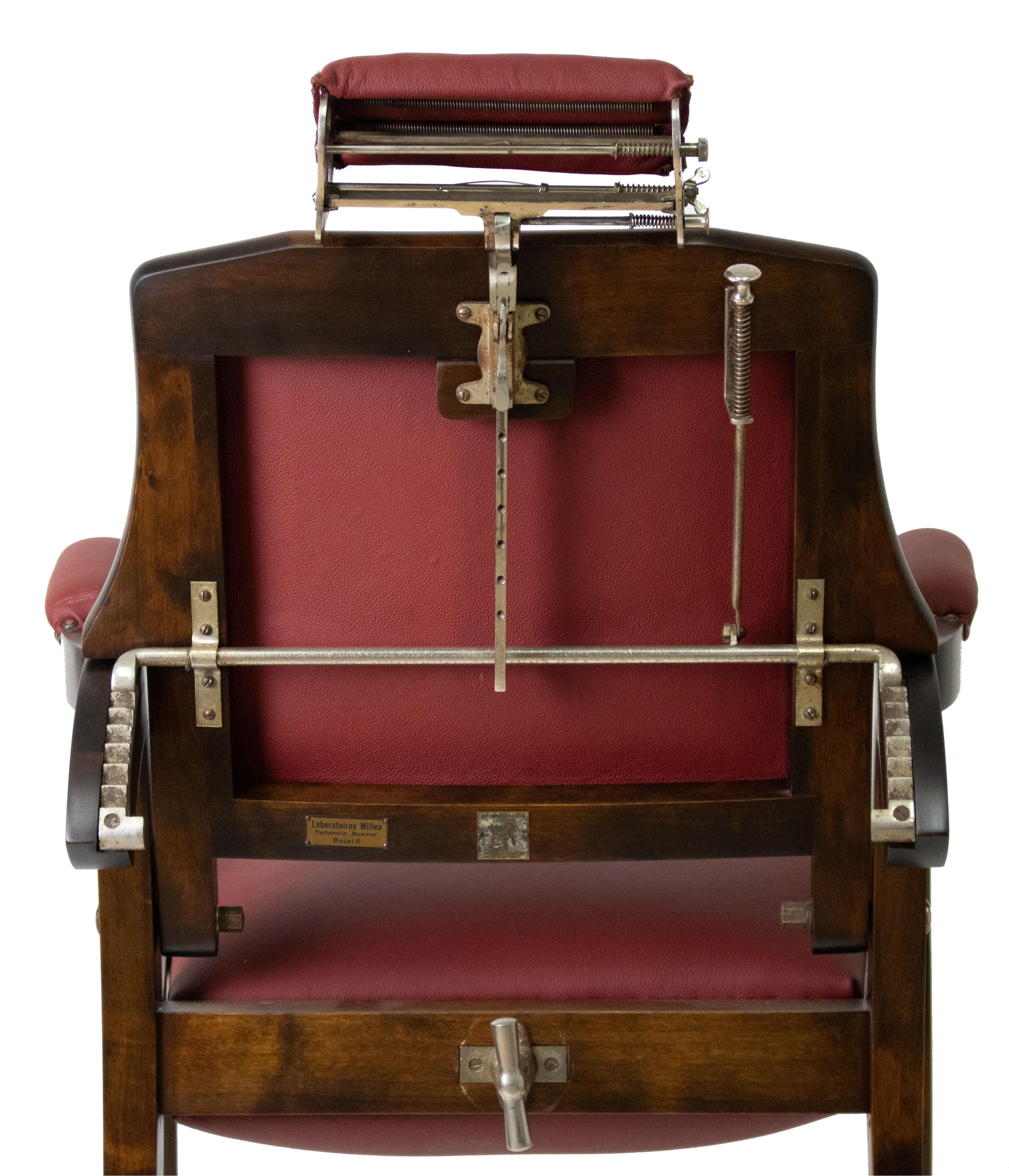 Barber Sessel des frühen 20. Jahrhunderts im Zustand „Gut“ im Angebot in Lučenec, SK