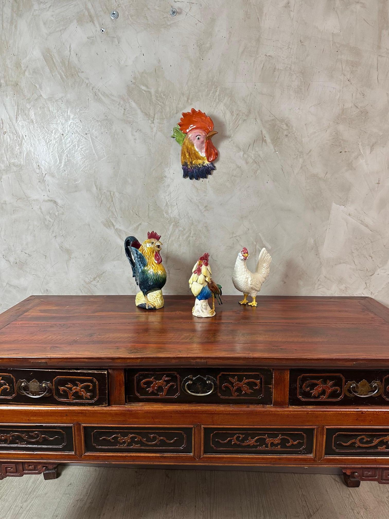 Early 20th century Barbotine Rooster Head Wall Flower Vase, 1900s For Sale 2
