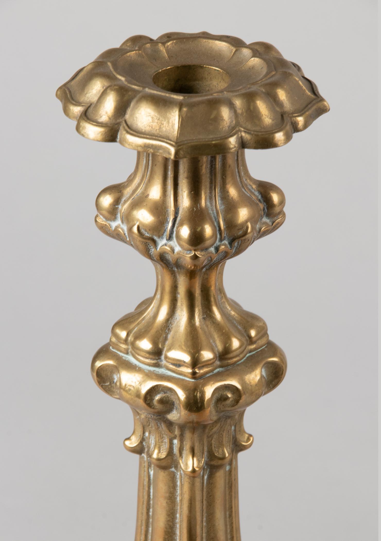 Early 20th Century Baroques Style Brass Candlesticks 11