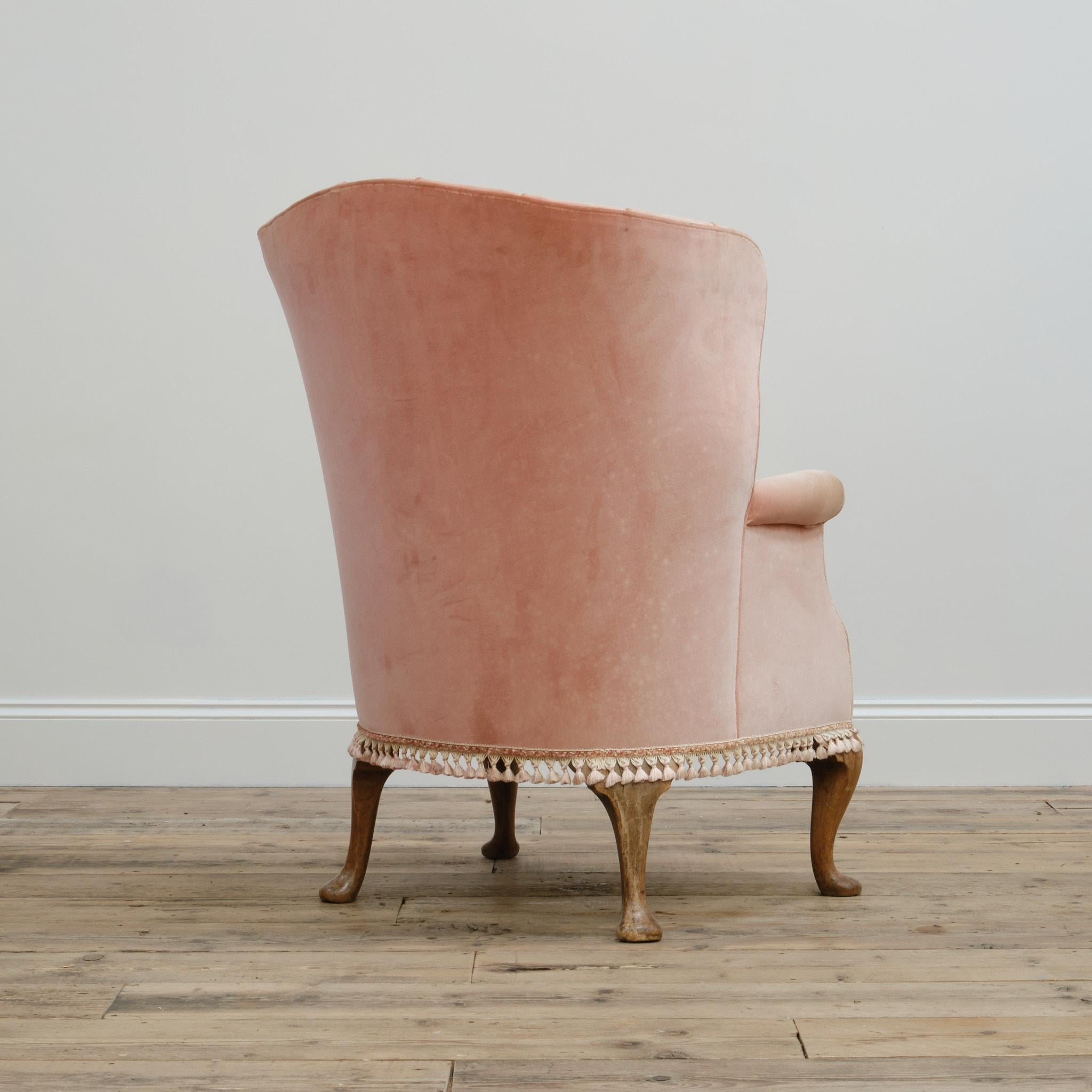 Sillón con respaldo de barril de principios del siglo XX en Bastante bueno estado para la venta en Batley, GB