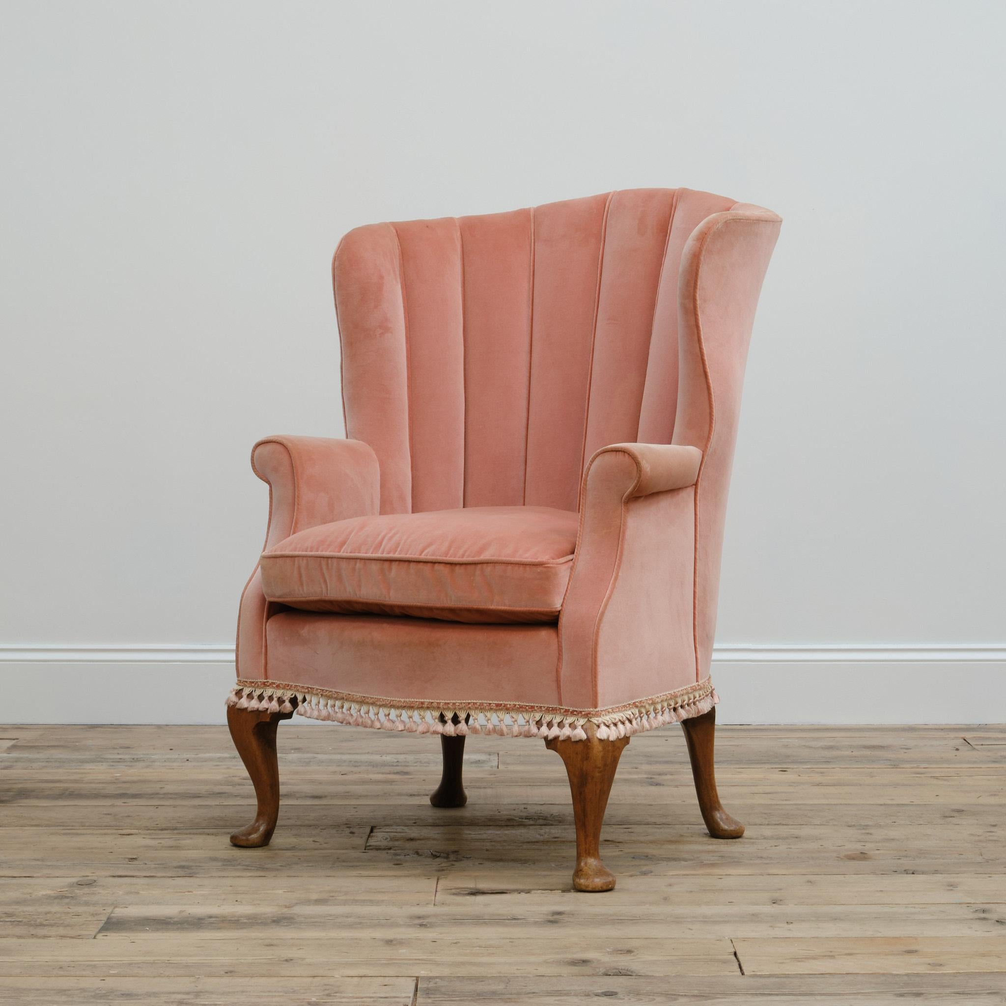 Sillón con respaldo de barril de principios del siglo XX en venta 1
