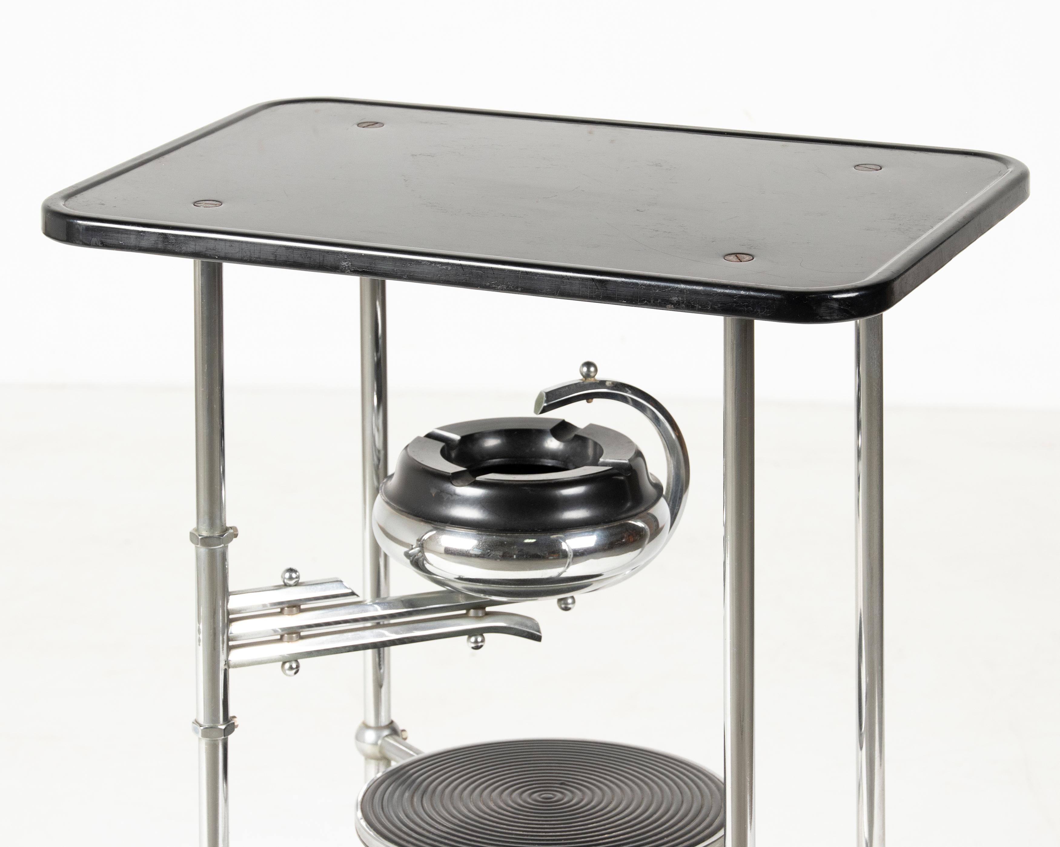 Early 20th Century Bauhaus Chrome Bakelite Side Table with Ashtray, Demeyere In Good Condition In Casteren, Noord-Brabant