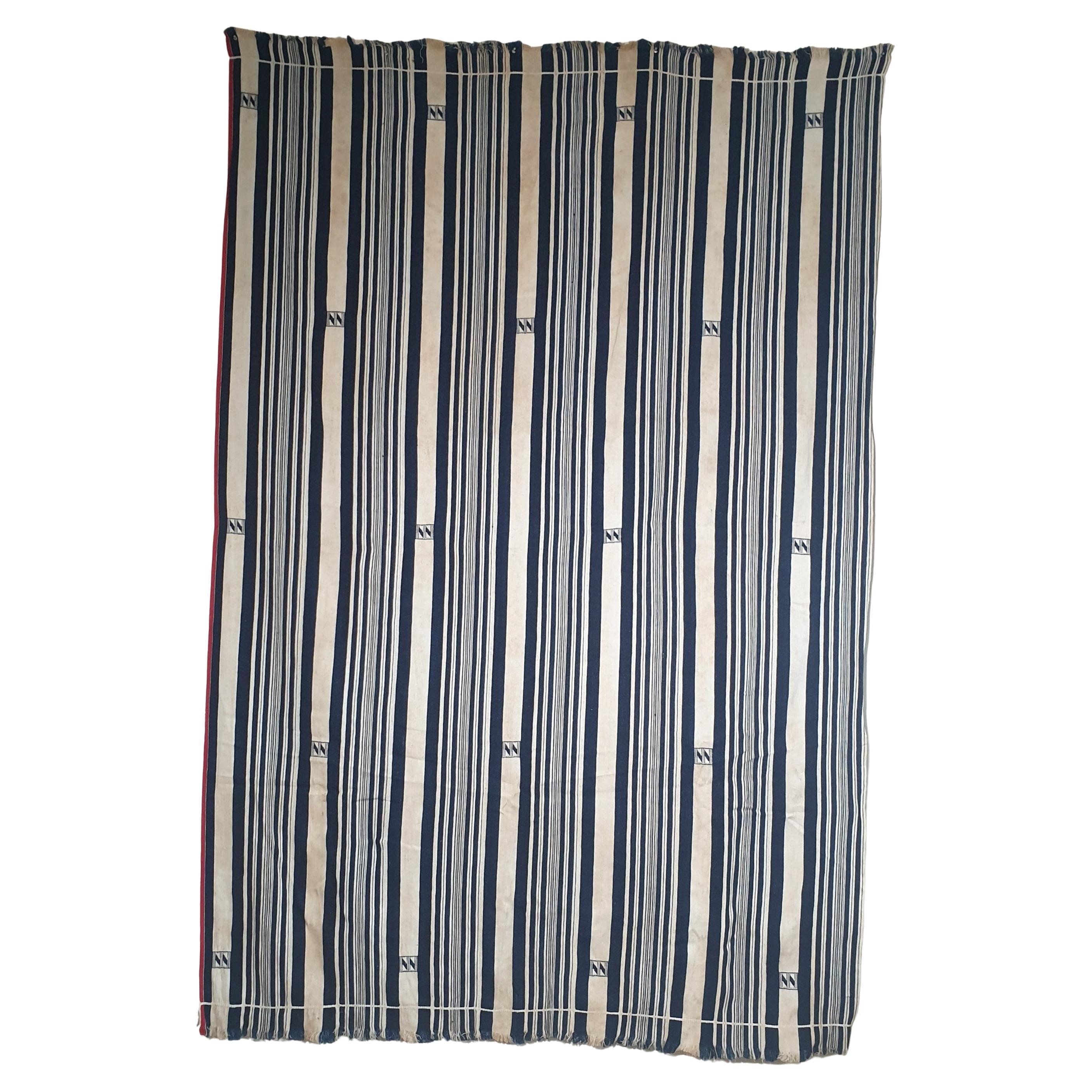 Early 20th century. Baule textile