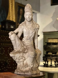 Early 20th Century Beautiful white terracotta sculpture