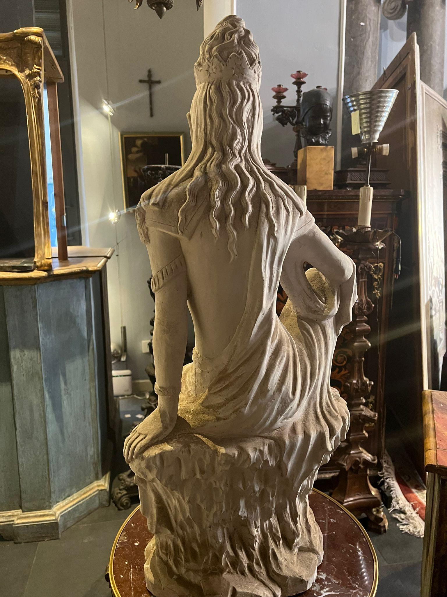 Early 20th Century Beautiful white terracotta sculpture  For Sale 4