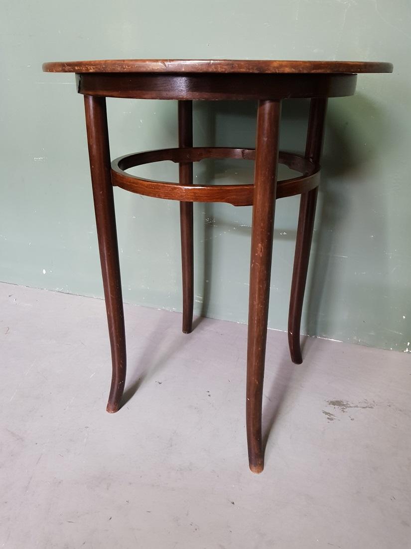 European Early 20th Century Beech Wooden Thonet Style Table For Sale