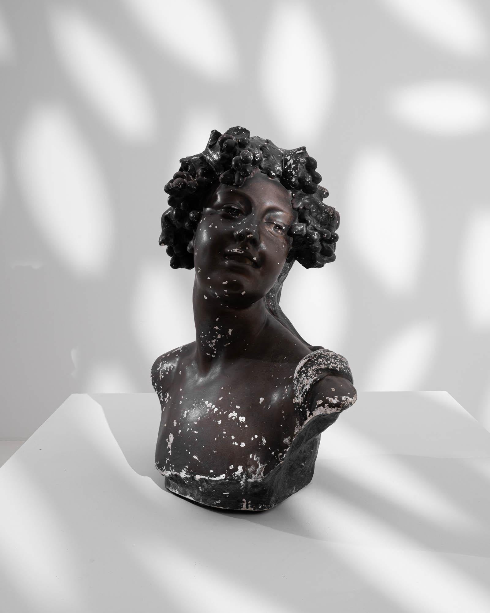 20ième siècle Sculpture en plâtre belge du début du 20e siècle par Jef Lambeaux en vente