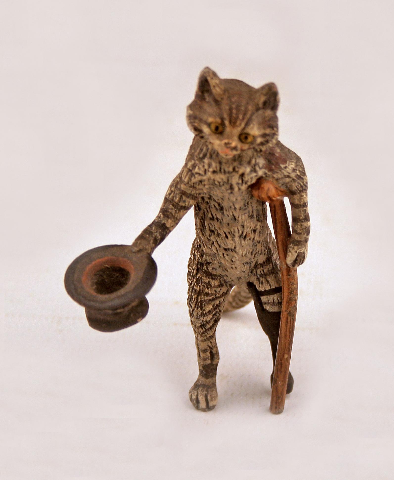 Moulé Chat mendiant en bronze du début du XXe siècle de la Belle Époque par l'Autrichien Franz Bergmann en vente